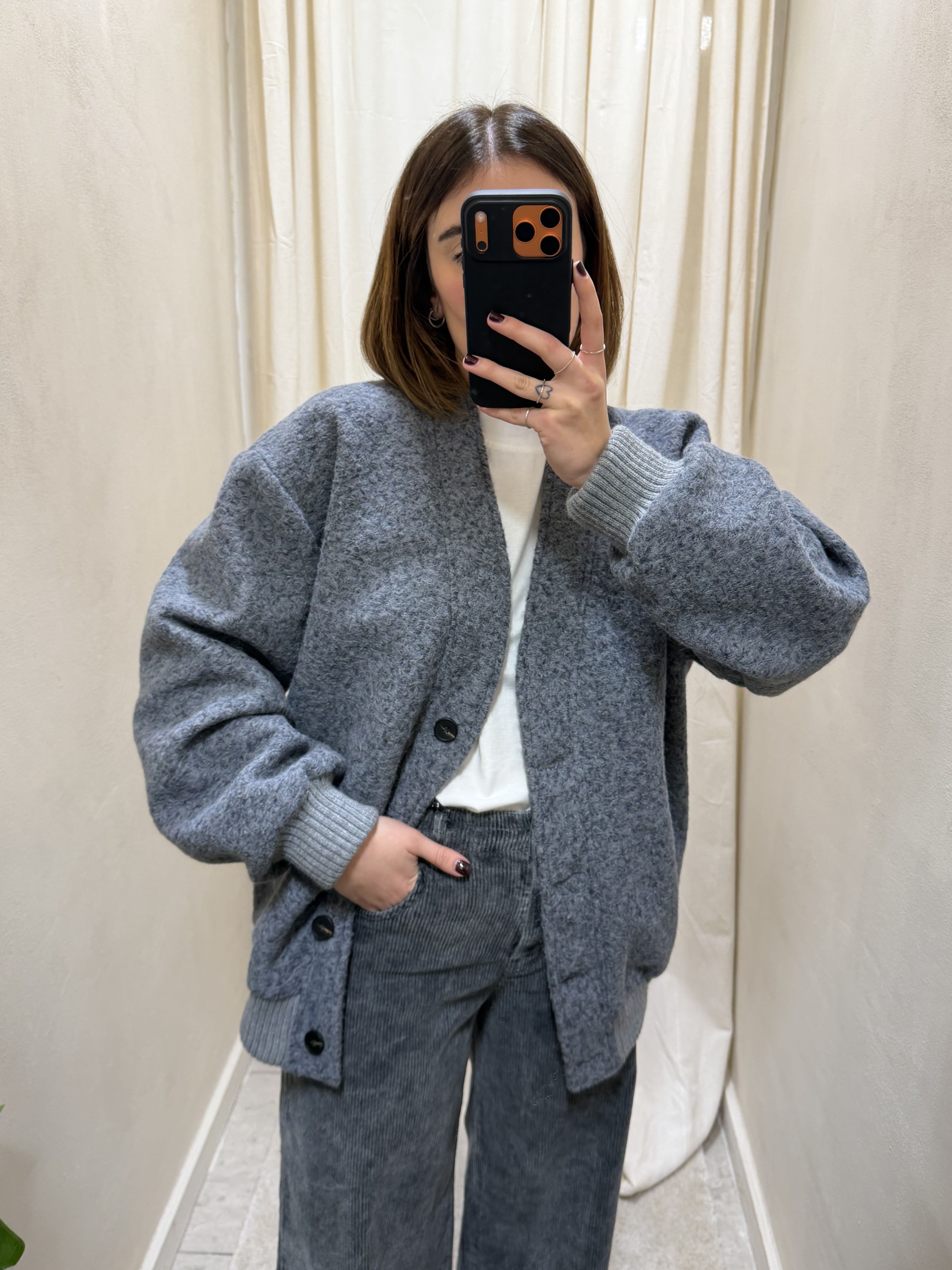 Giacca bomber bouclè con bottoni Tensione In