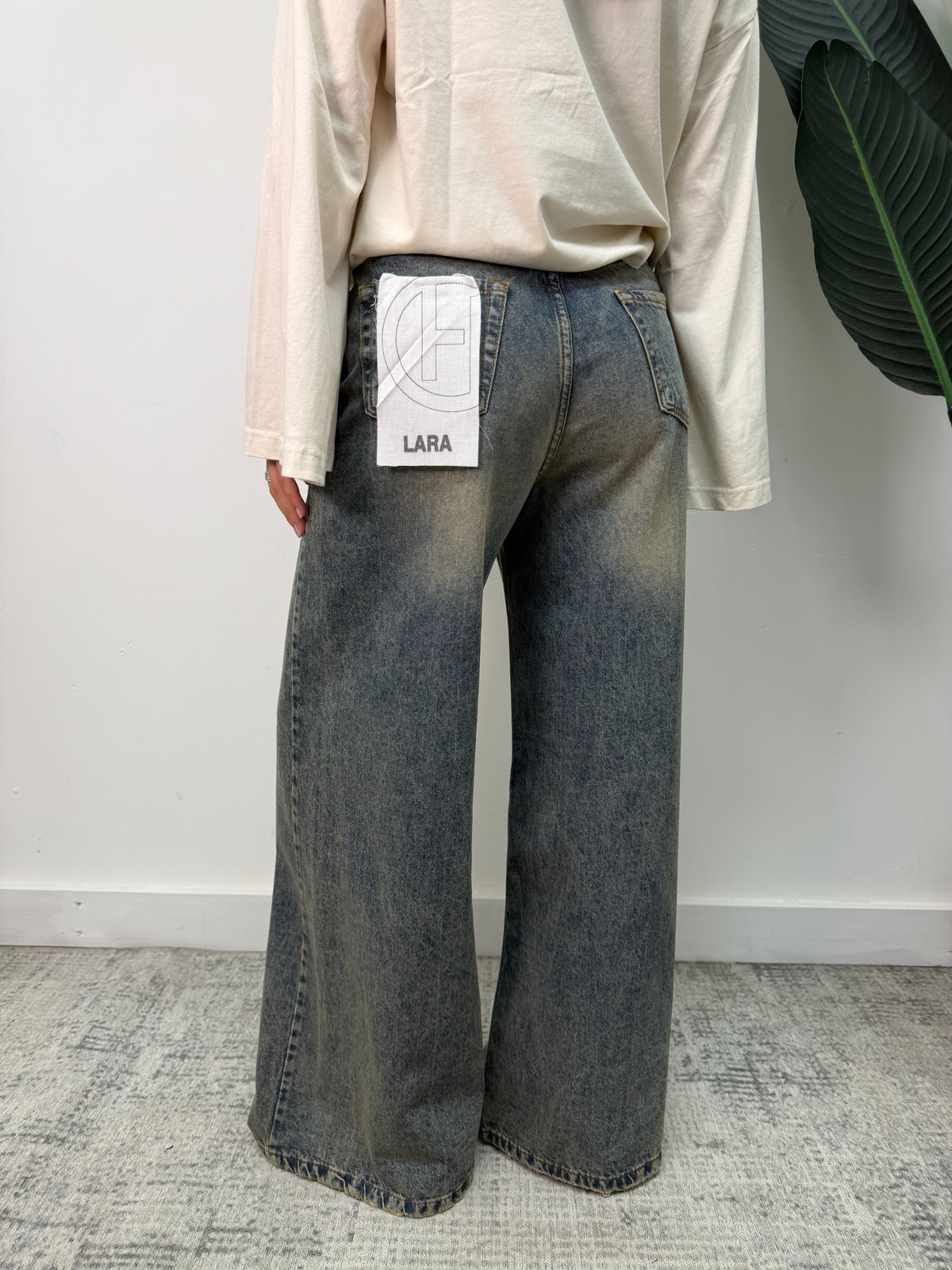 Jeans Lara con rotture HaveOne