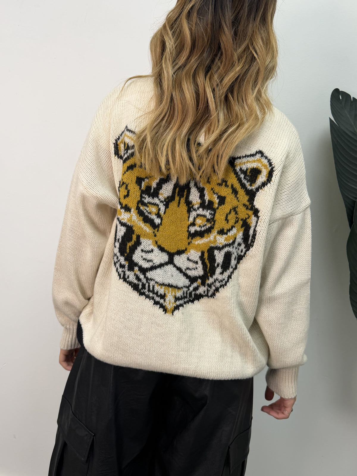 Cardigan ricamo tigre sul retro MyD