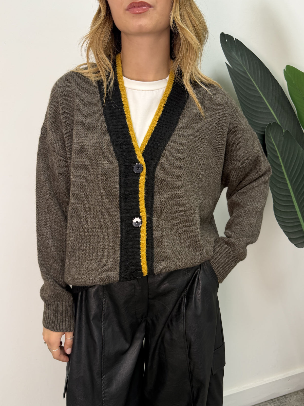 Cardigan ricamo tigre sul retro MyD