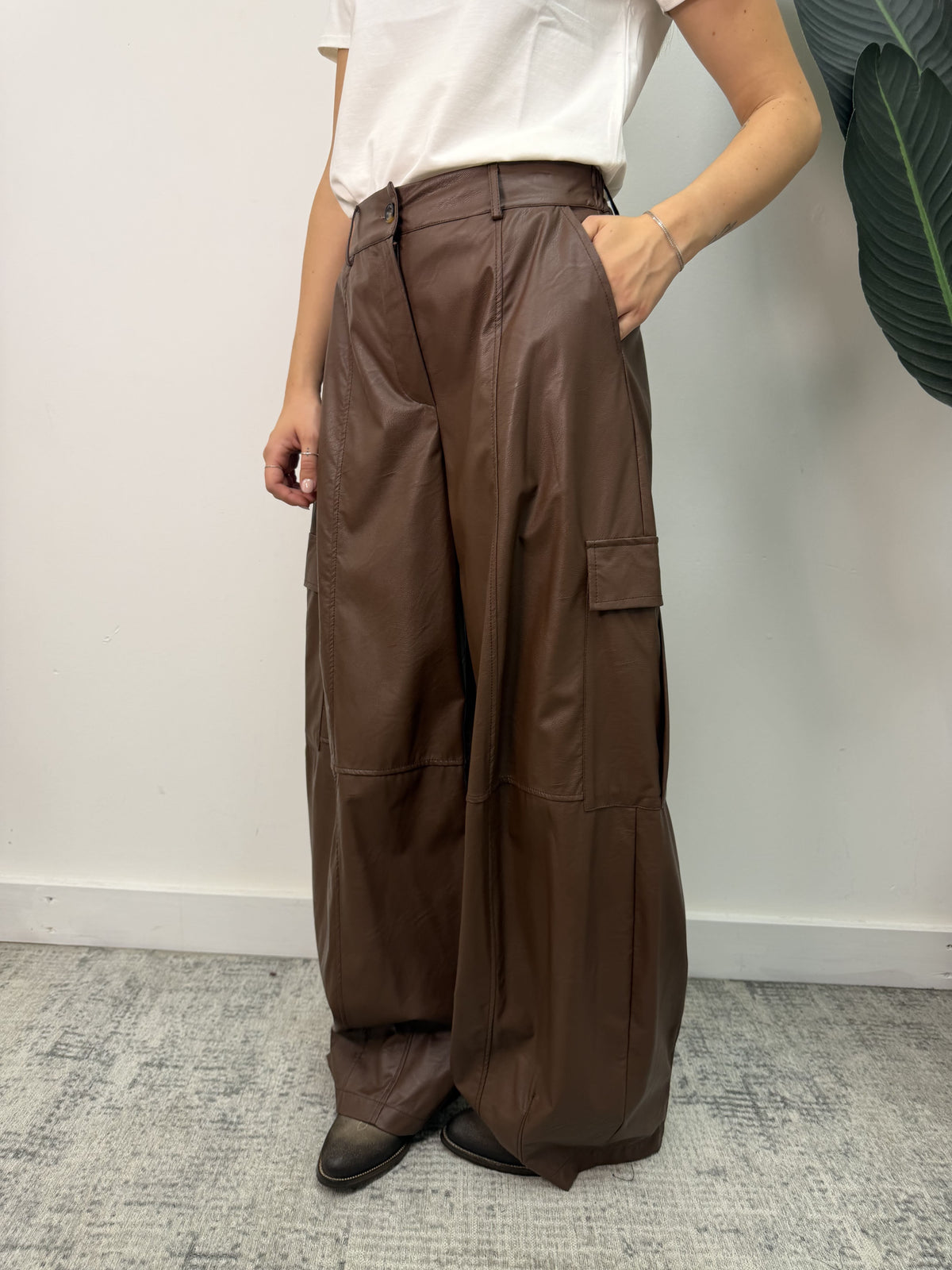 Pantalone cargo balloon in ecopelle MyD