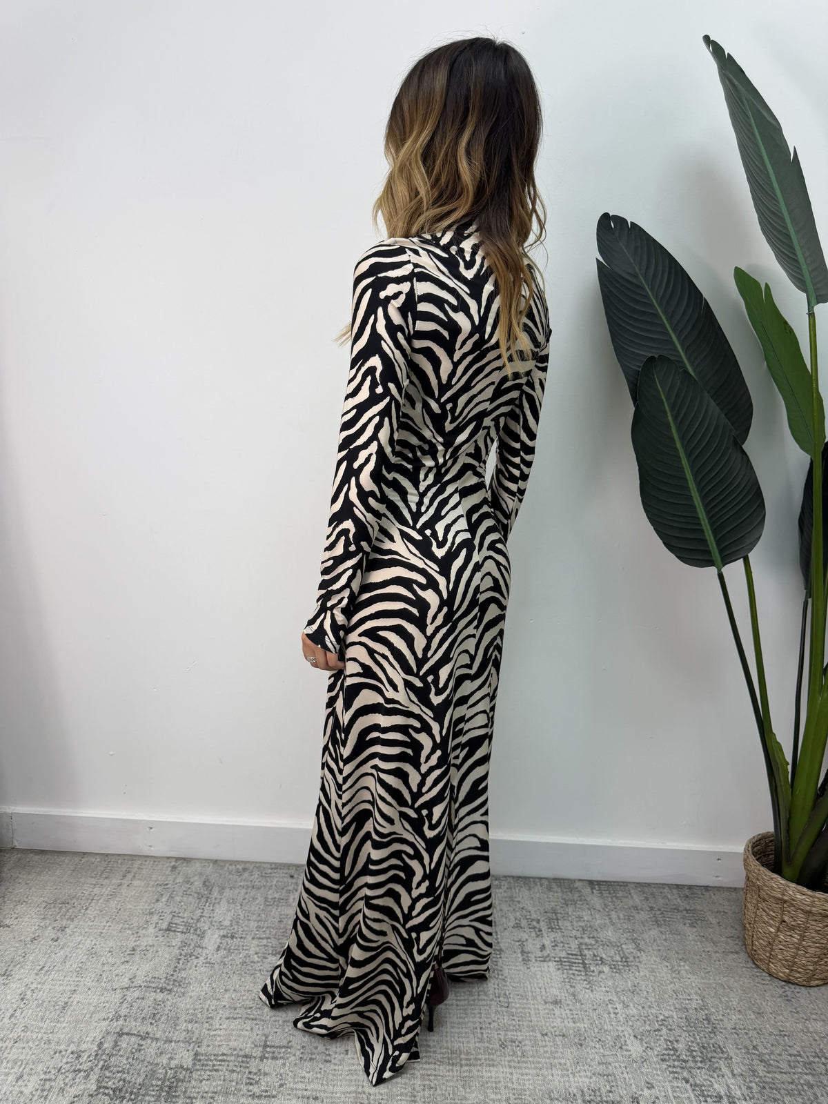 Abito silhouette fantasia zebra Tensione In LIMITED EDITION