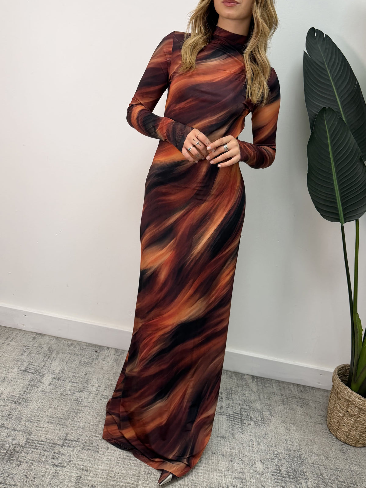 Abito silhouette tie-dye Tensione In LIMITED EDITION