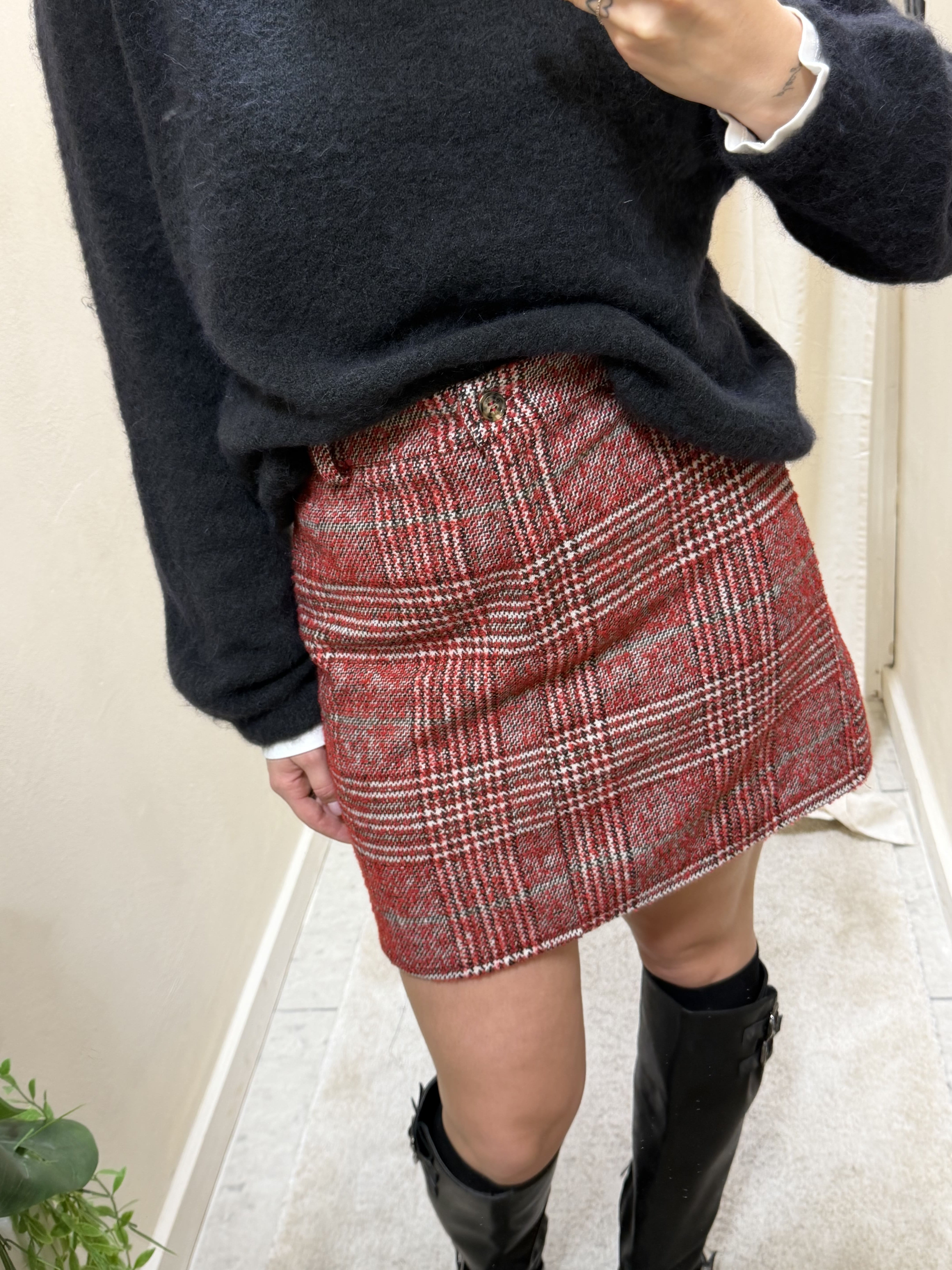 Gonna corta stampa quadri rosso MyD