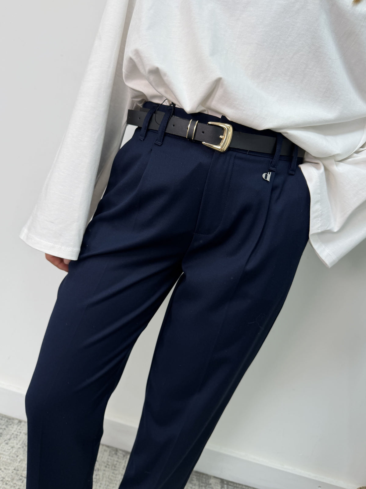 Pantalone sigaretta con pinces Dixie