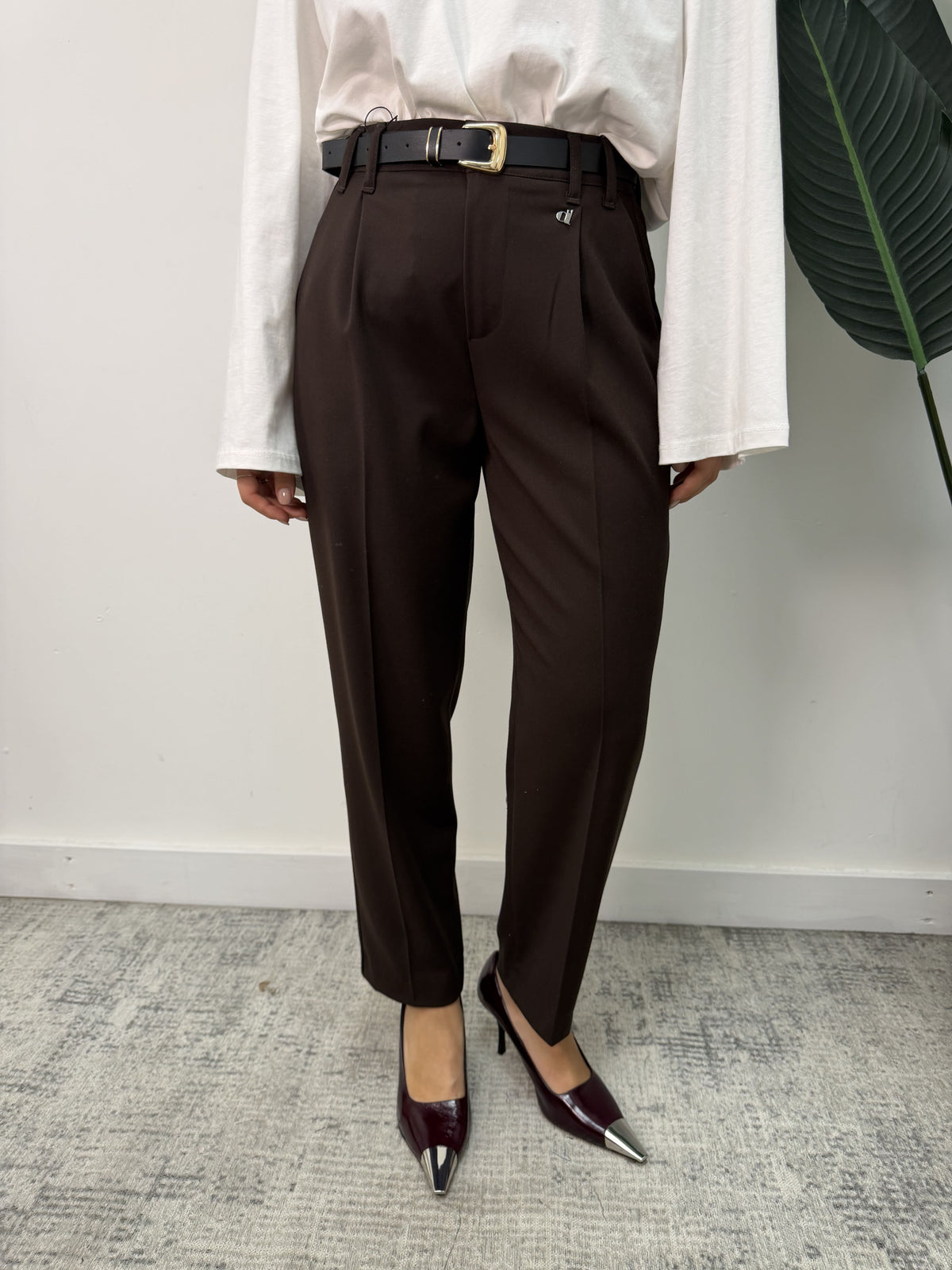 Pantalone sigaretta con pinces Dixie