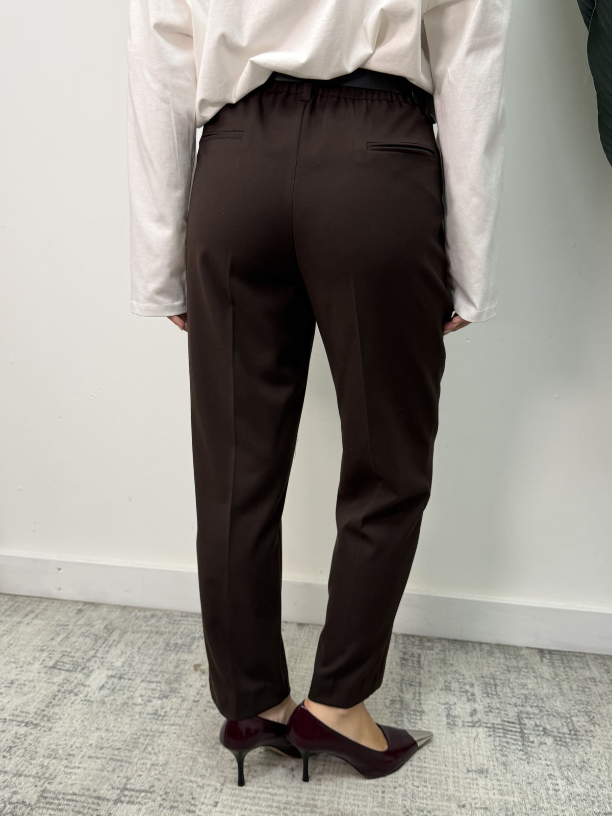 Pantalone sigaretta con pinces Dixie