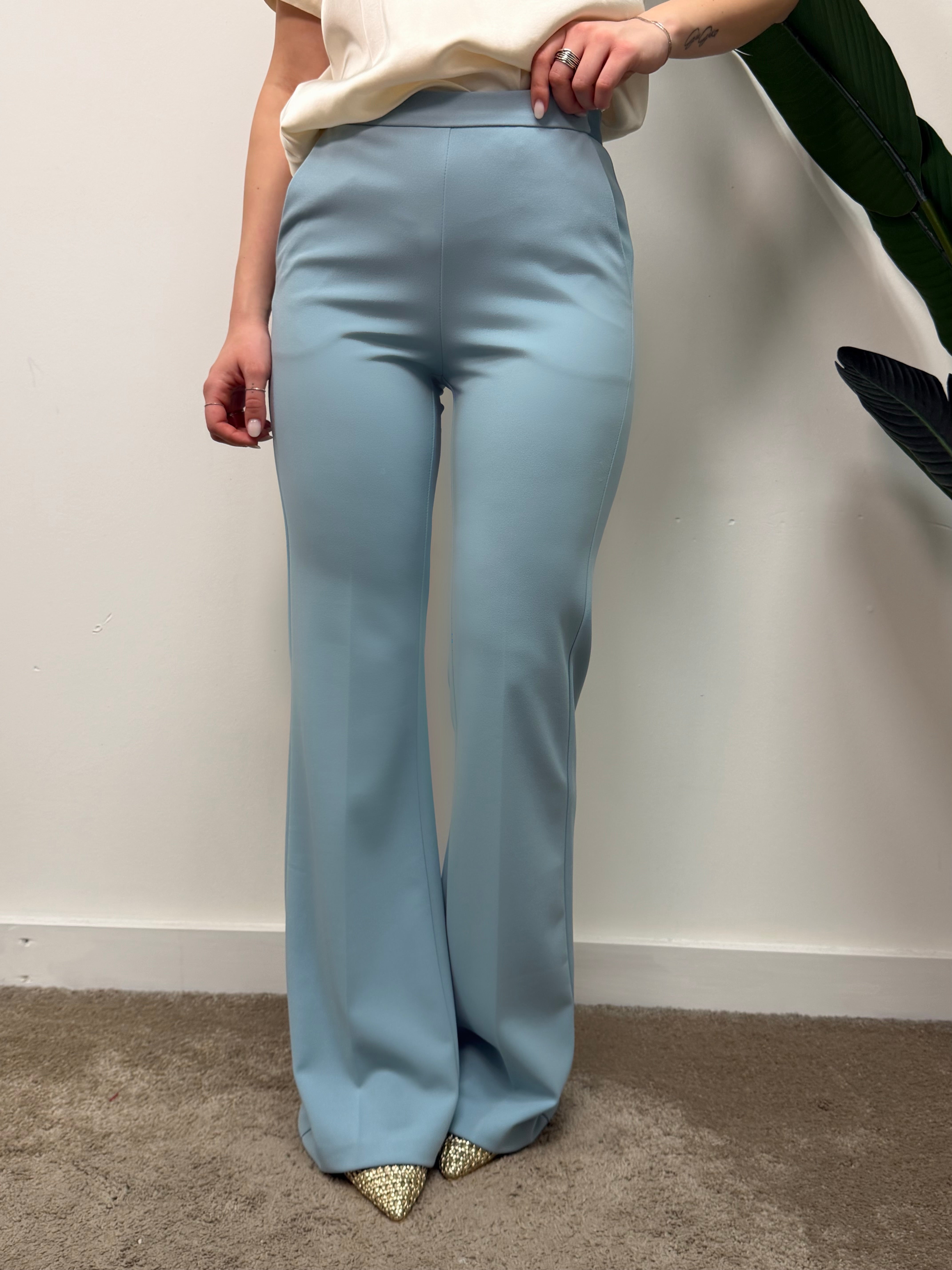 Pantalone a zampa in crêpe Imperial