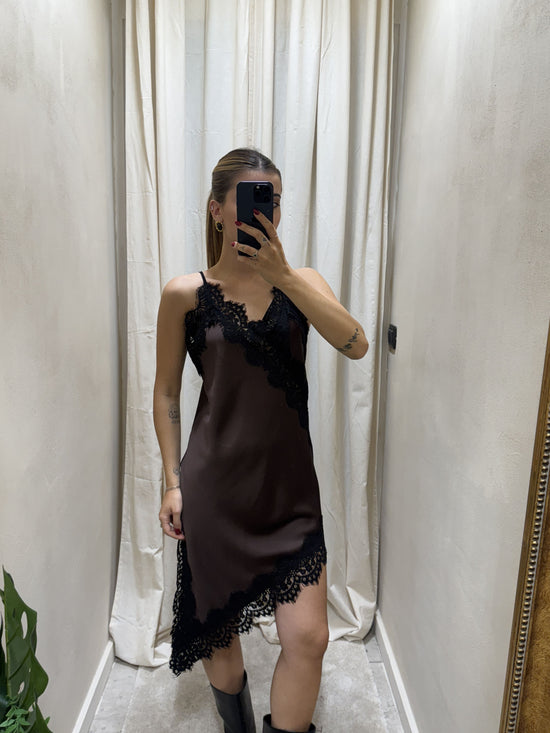 Abito asimmetrico in satin e pizzo HaveOne
