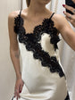 Abito asimmetrico in satin e pizzo HaveOne