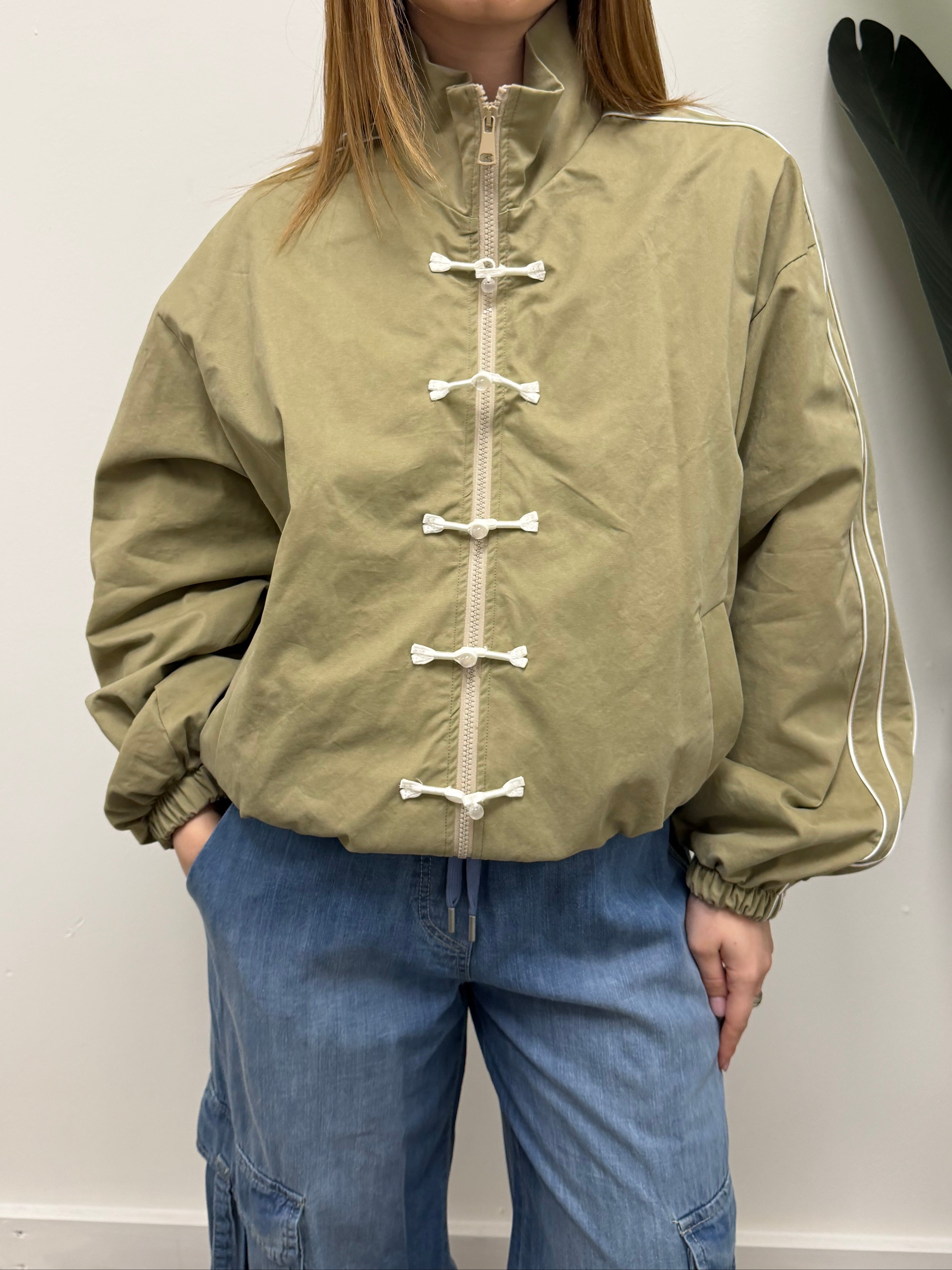 Giacca con zip ed alamari Tensione In