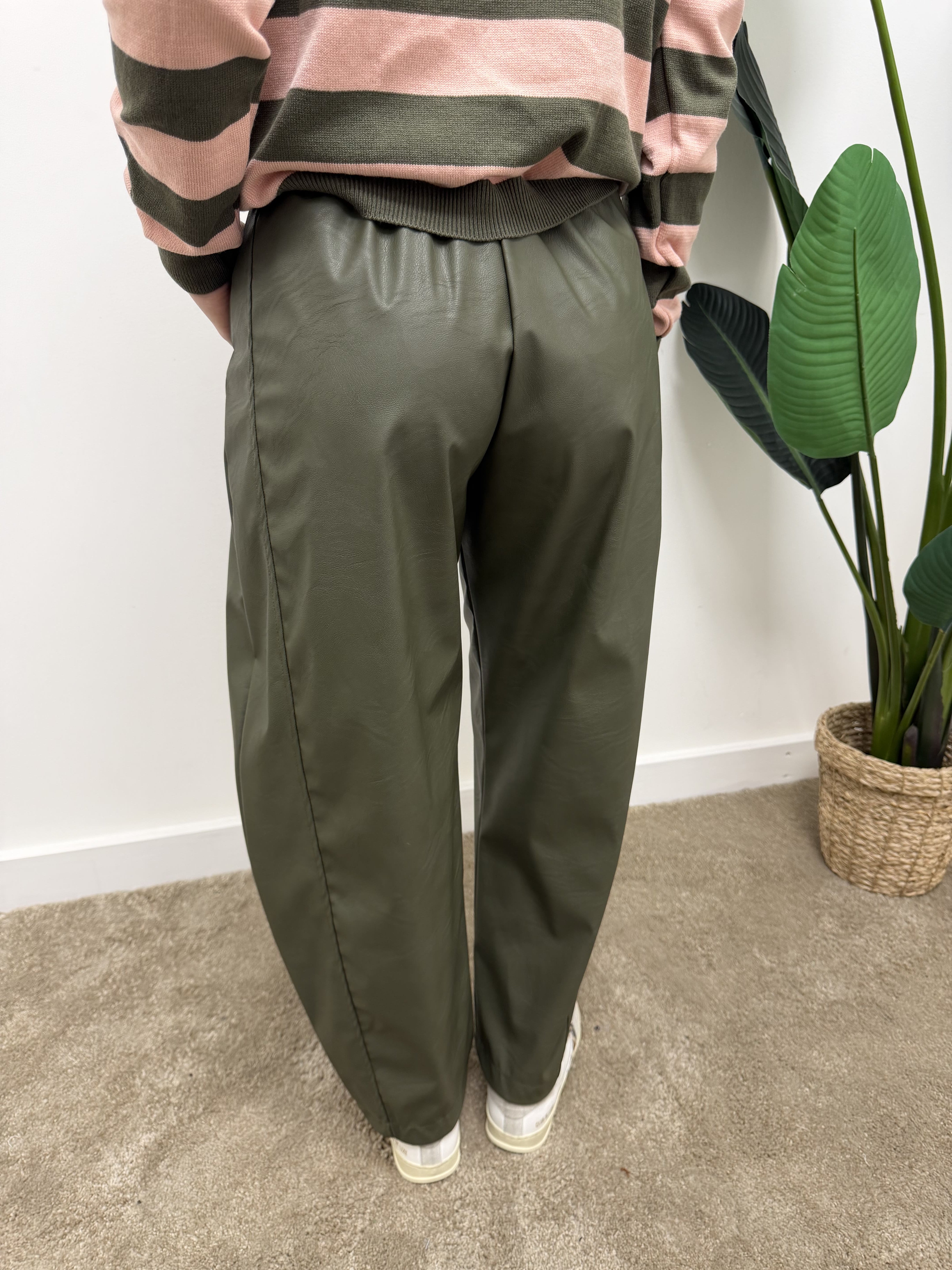 Pantalone stellina in ecopelle Susy Mix