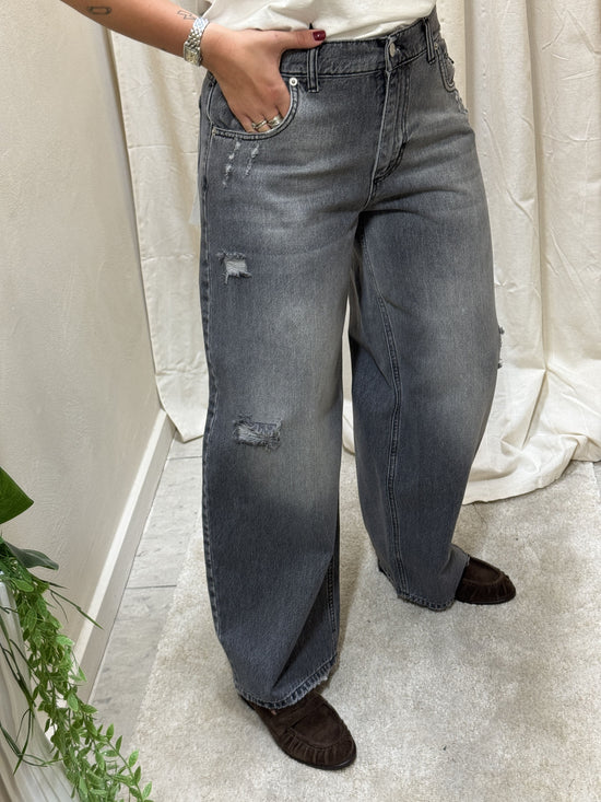 Jeans mod. Bella con rotture HaveOne