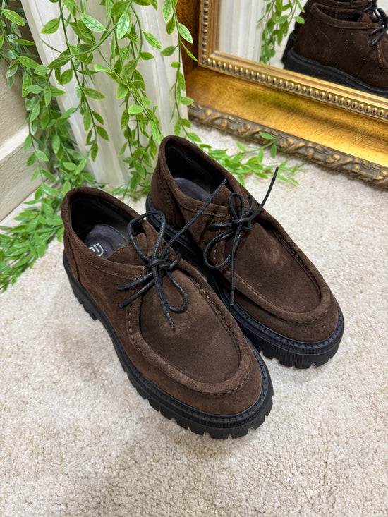 Mocassino con lacci fondo track Divine Follie