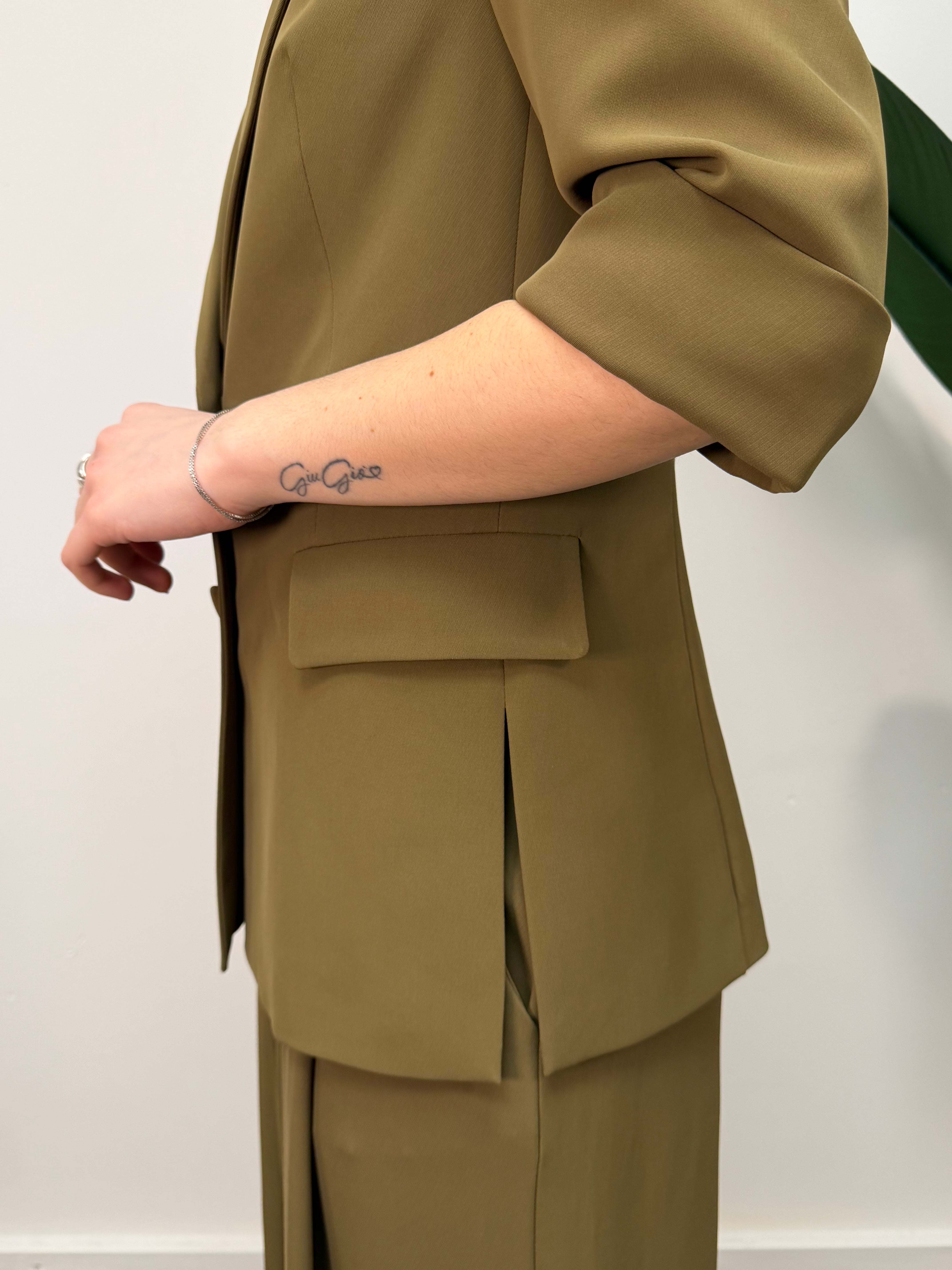 Giacca mezza manica con spacchi laterali Imperial