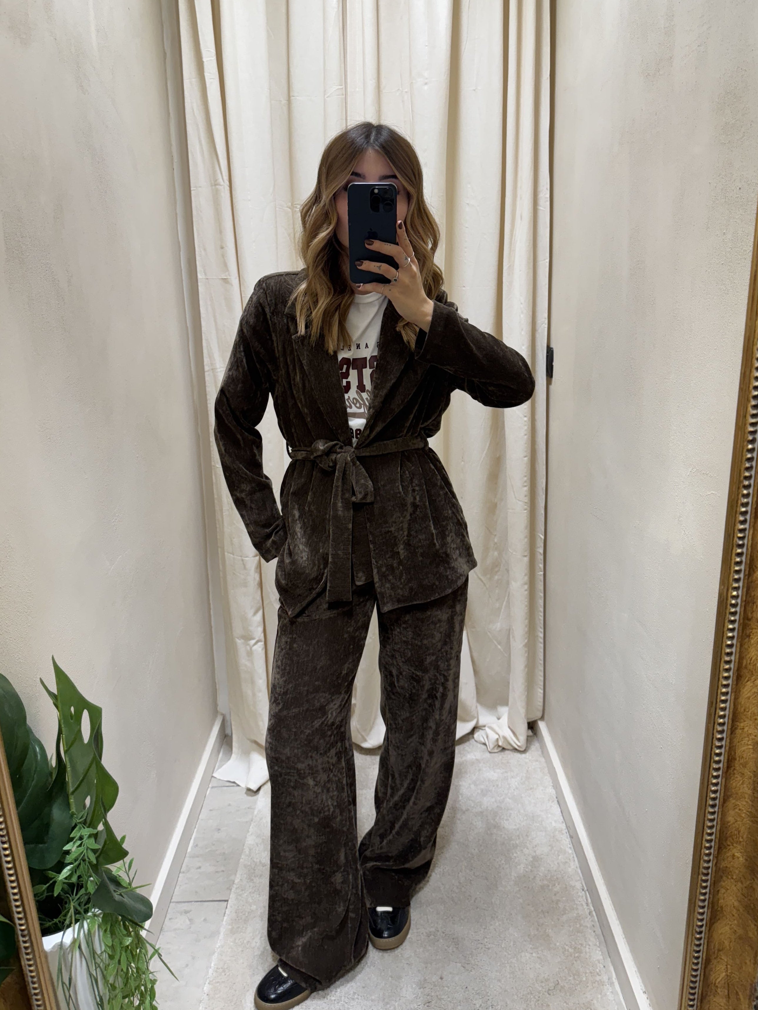 Completo in ciniglia di velluto giacca con fusciacca+pantalone gamba dritta Susy Mix