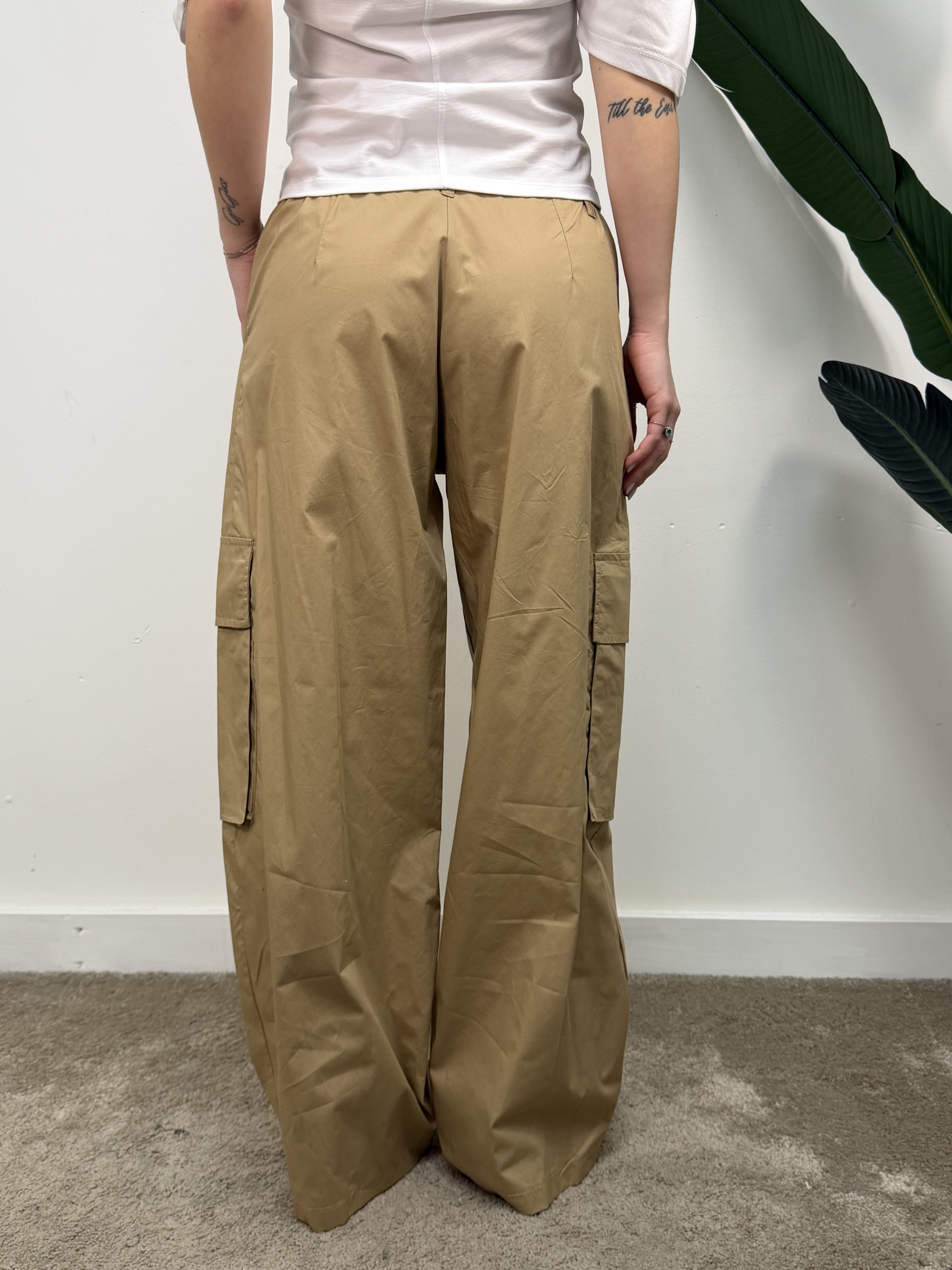 Pantalone cargo con pareo pizzo Susy Mix