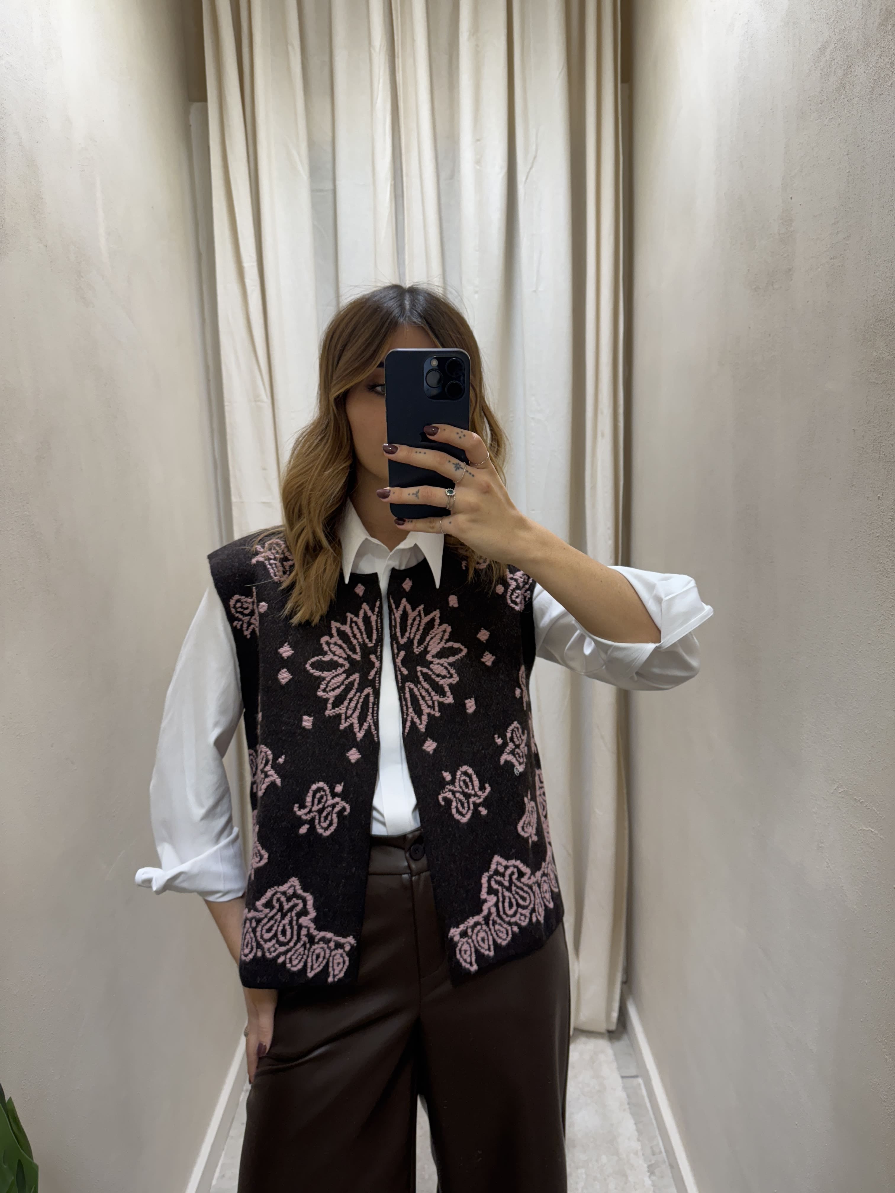 Gilet in maglia con ricami Tensione In