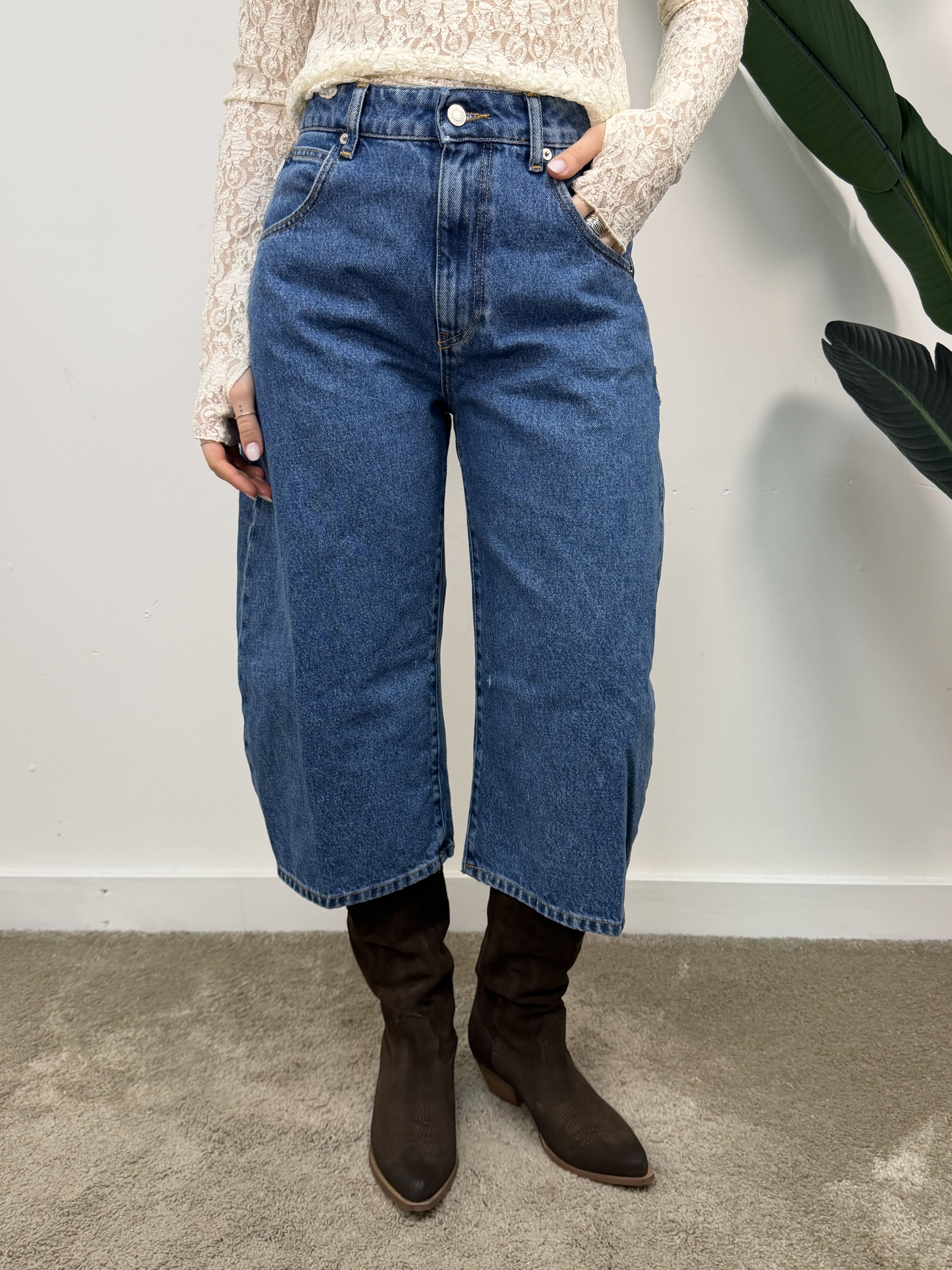 Bermuda lungo in denim VICOLO