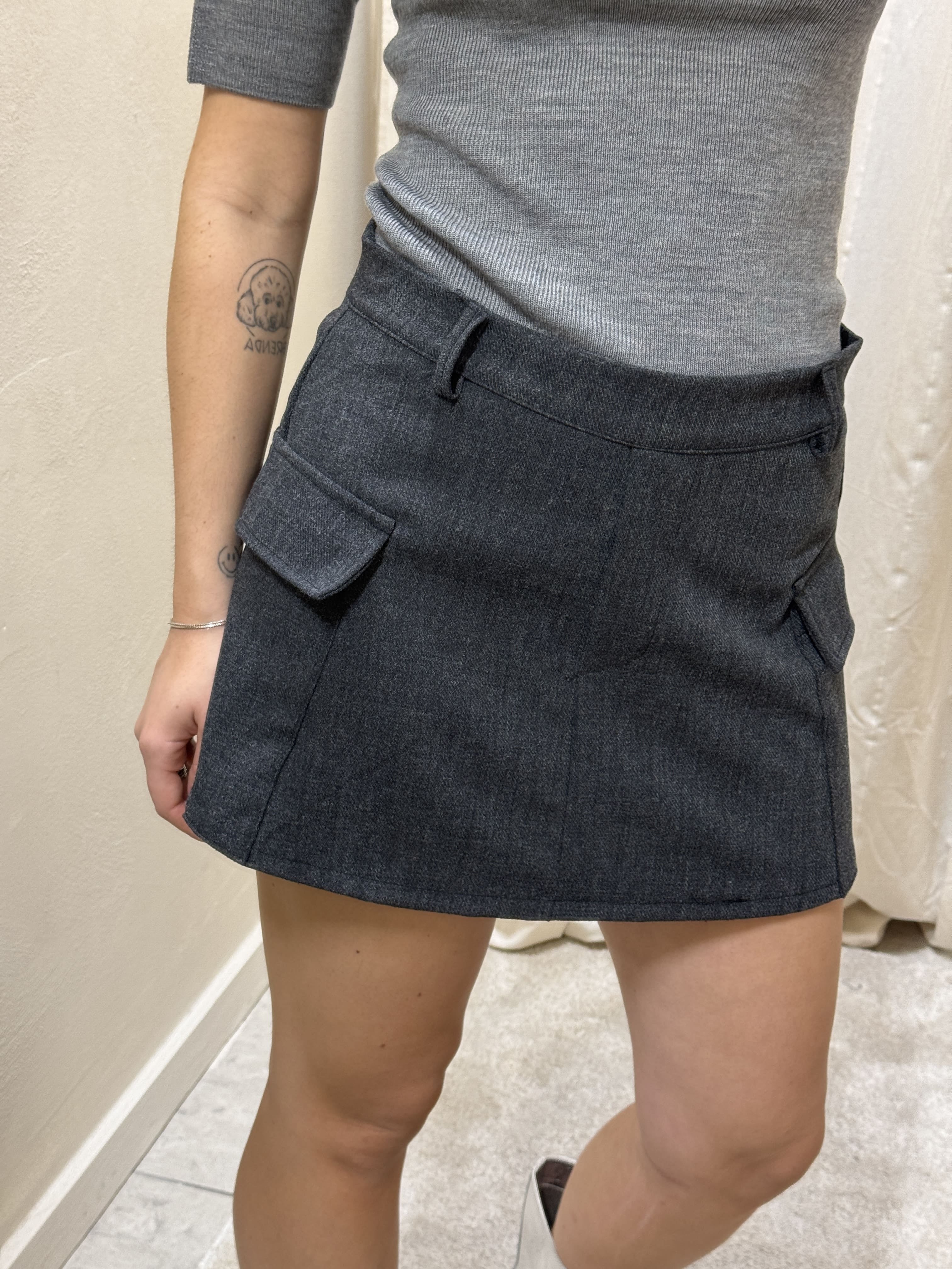 Gonna pantaloncino con tasconi MyD