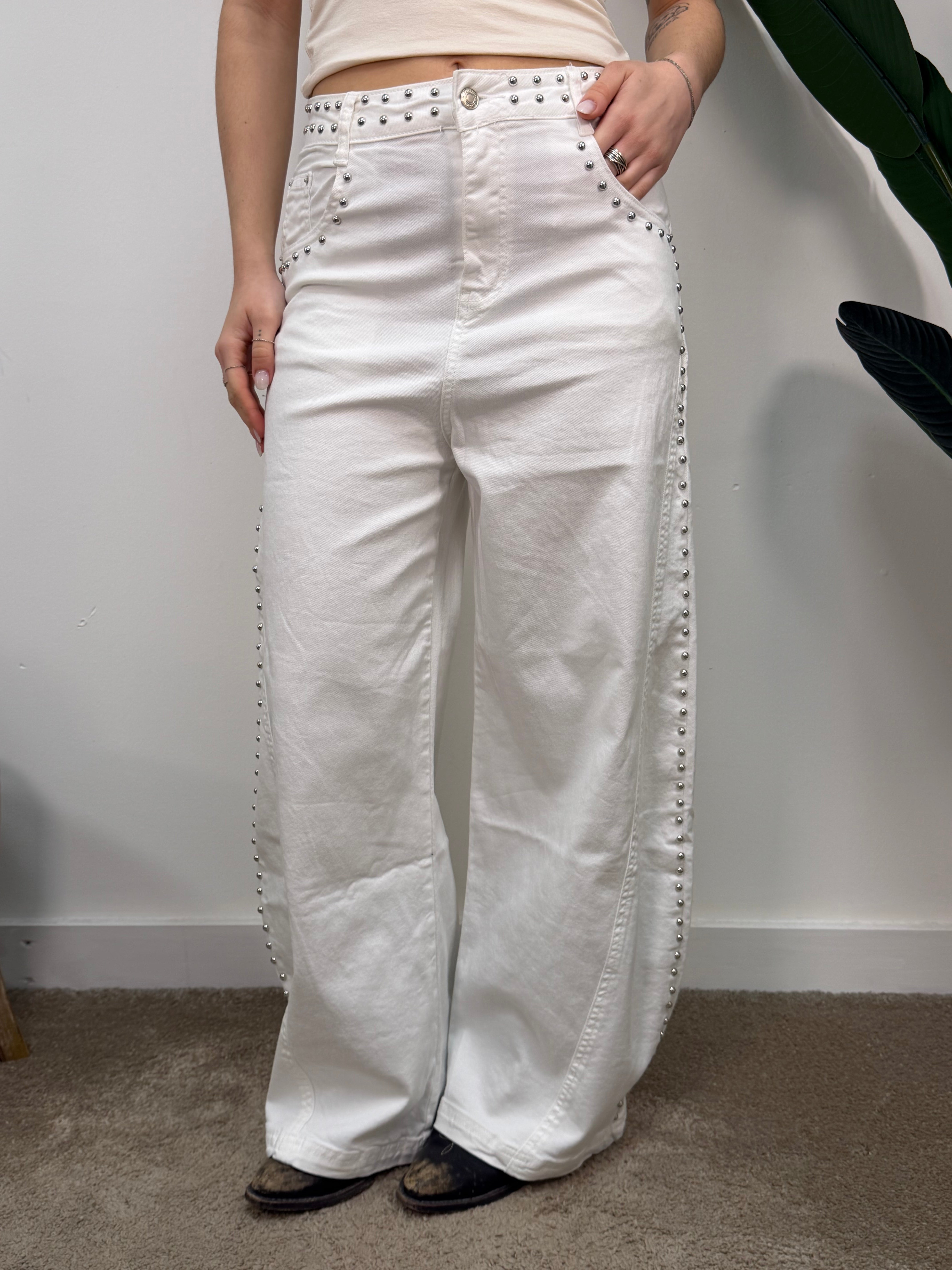 Jeans barrell con rivetti MyD