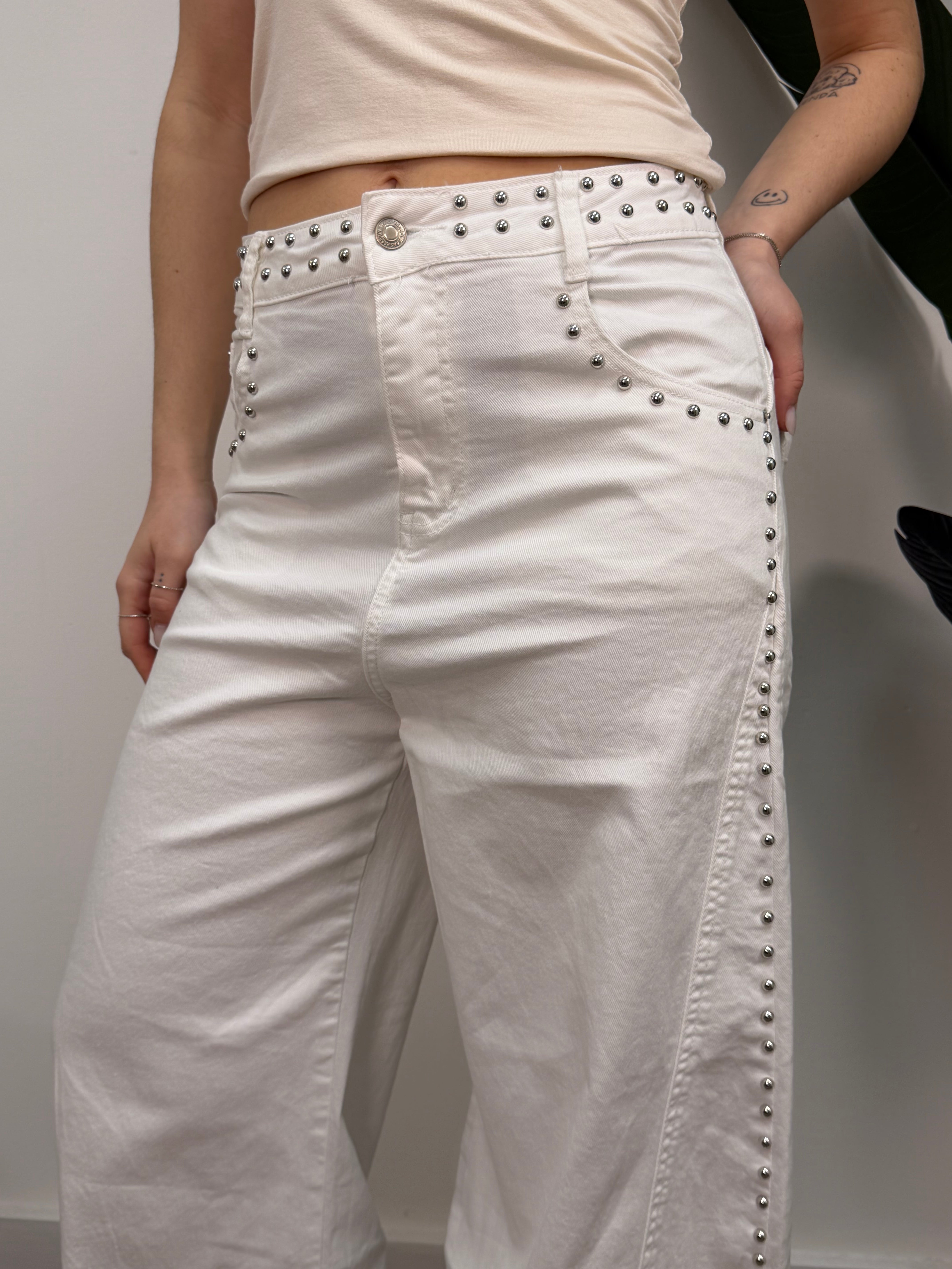 Jeans barrell con rivetti MyD