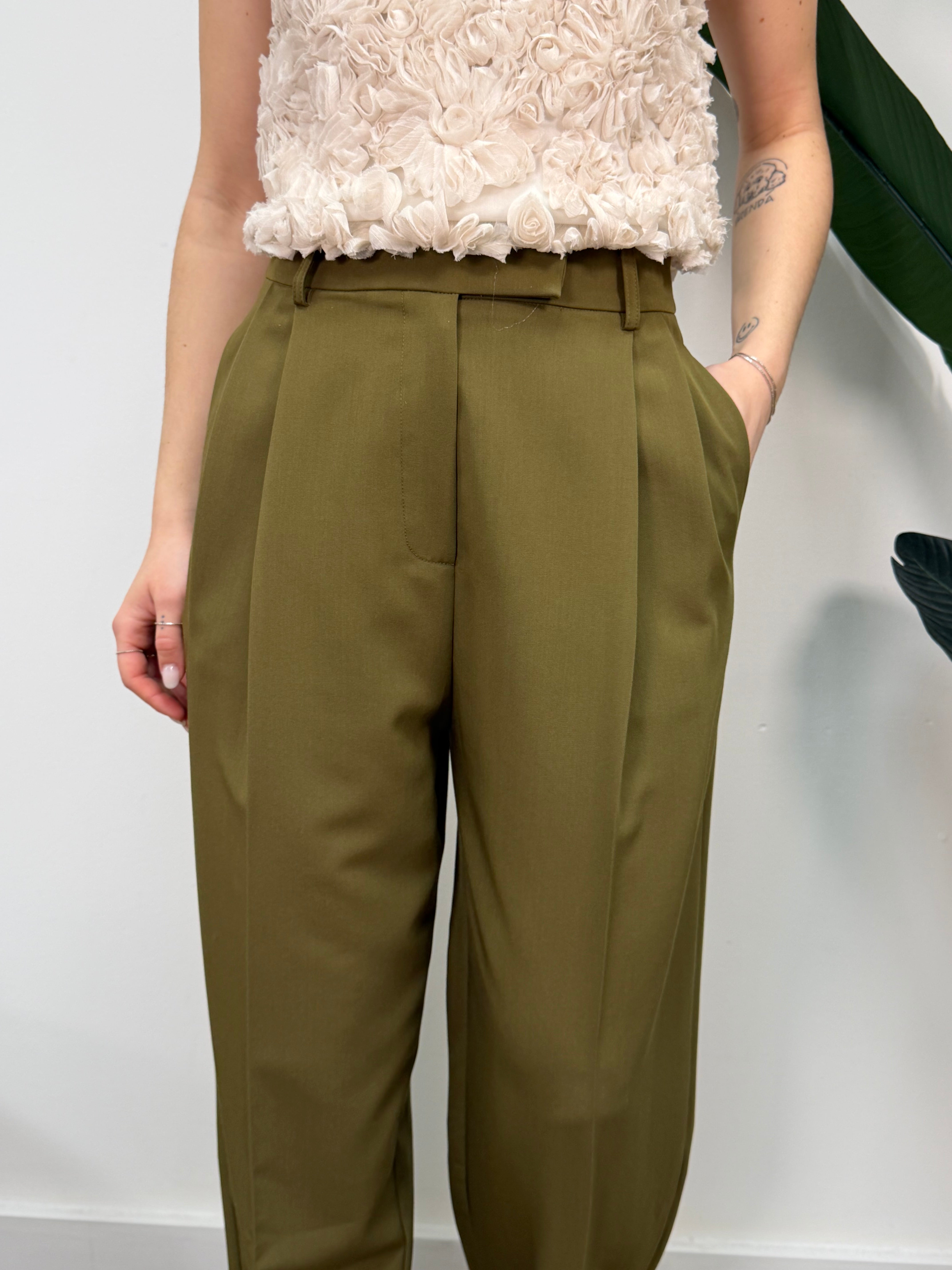 Pantalone dritto con pinces Imperial