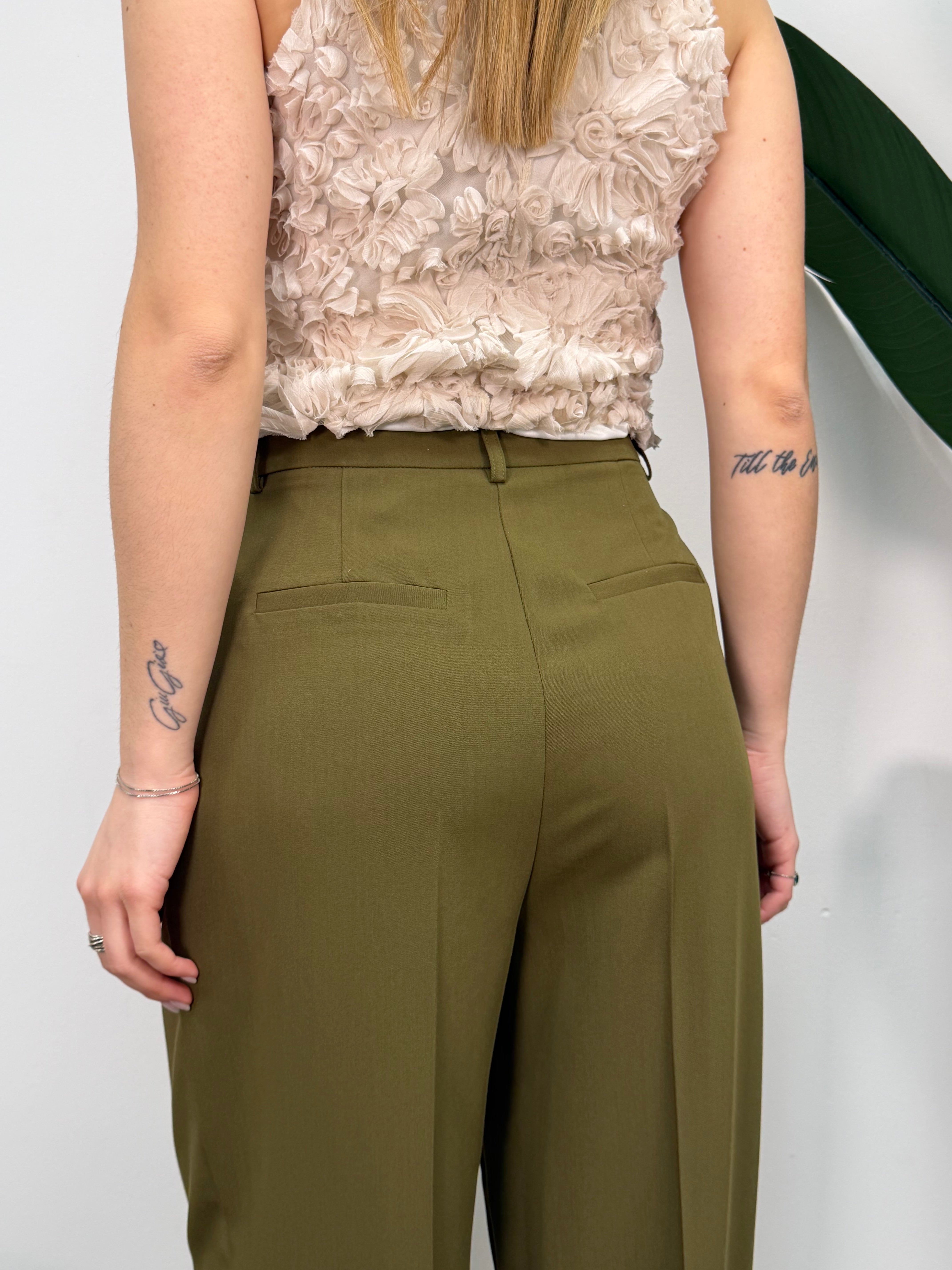 Pantalone dritto con pinces Imperial