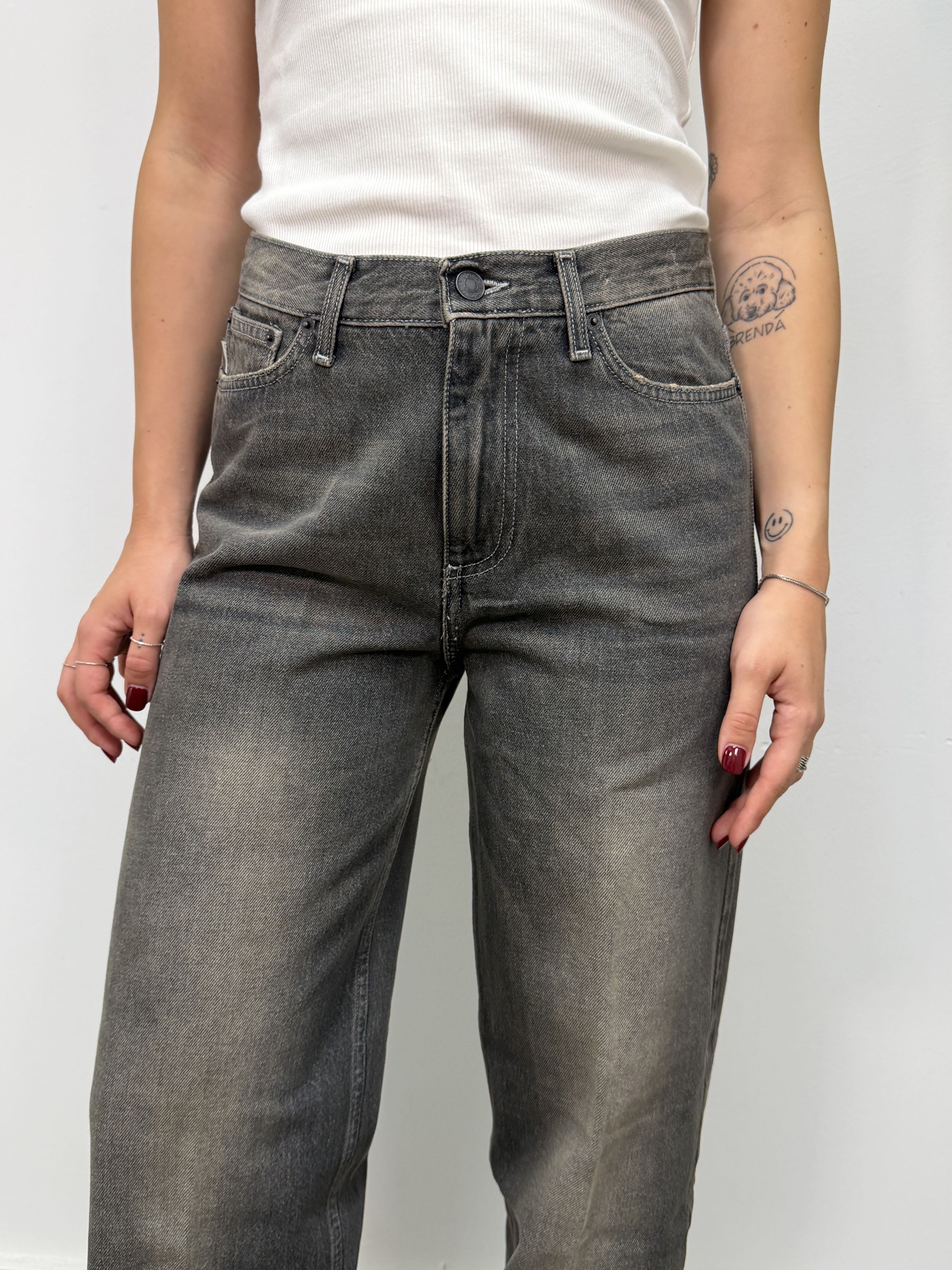 Jeans Xenobia grey gamba dritta VICOLO