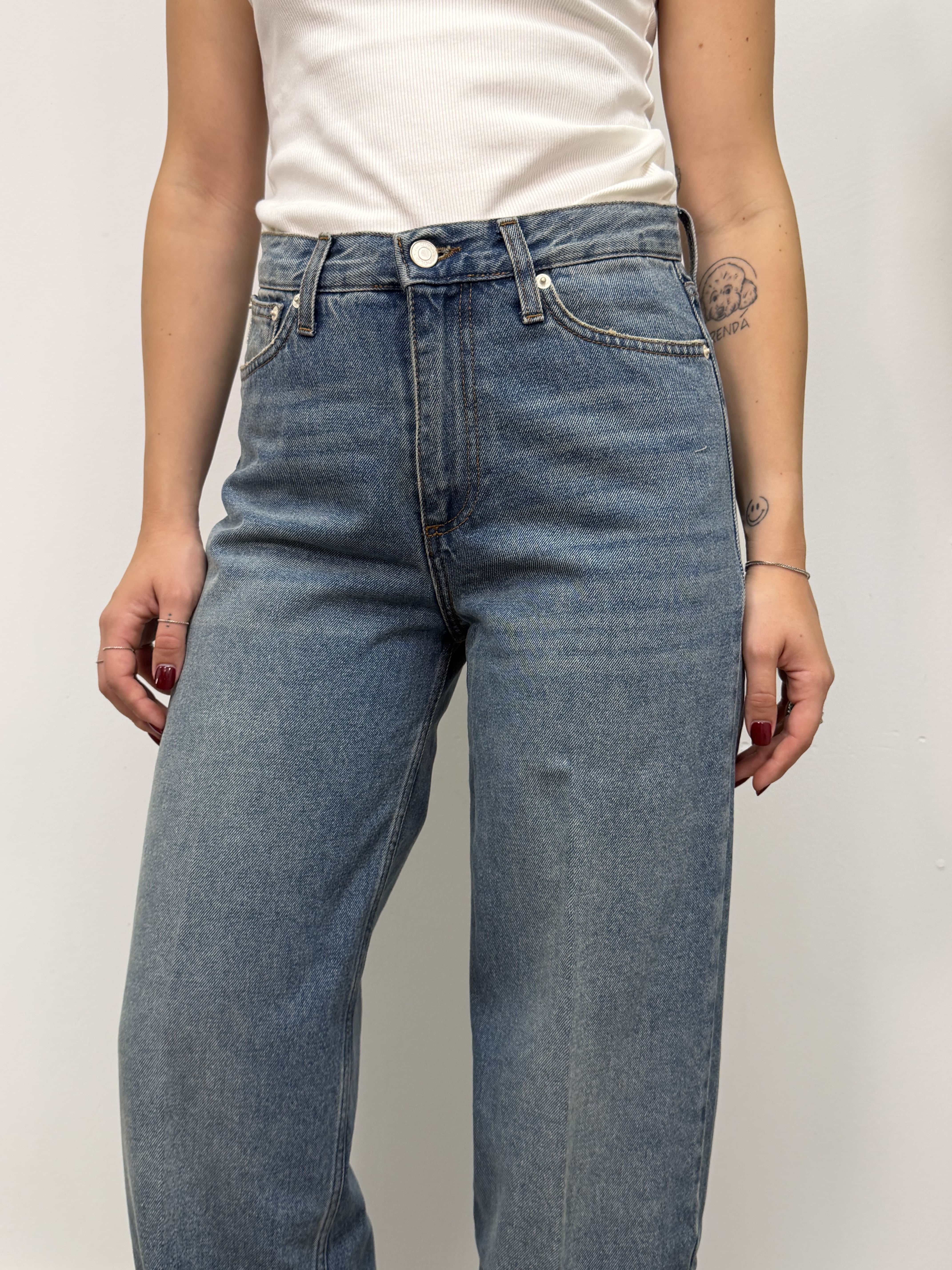 Jeans Xenobia denim chiaro gamba dritta VICOLO