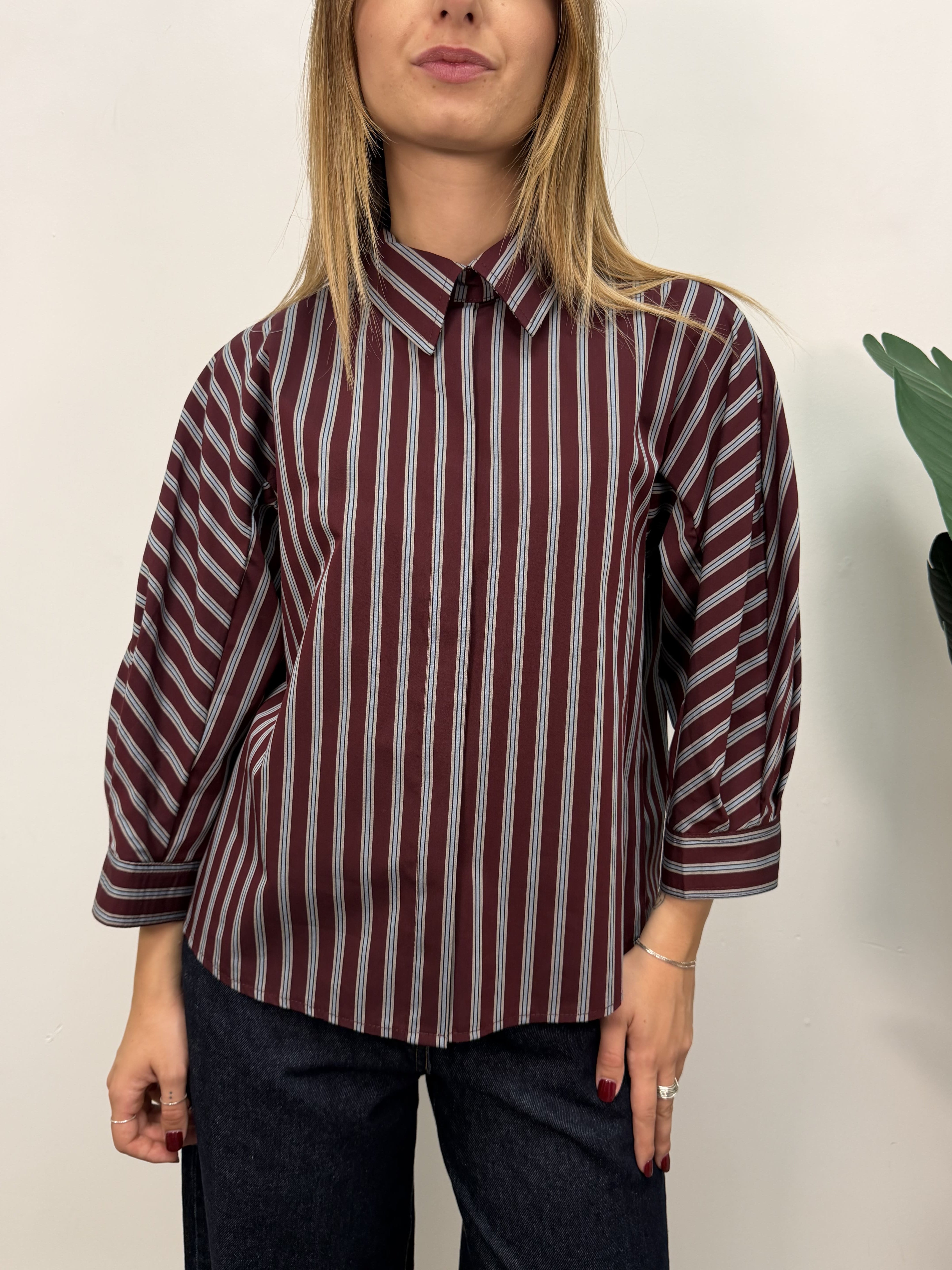 Camicia rigata in popeline manica 3/4 MyD