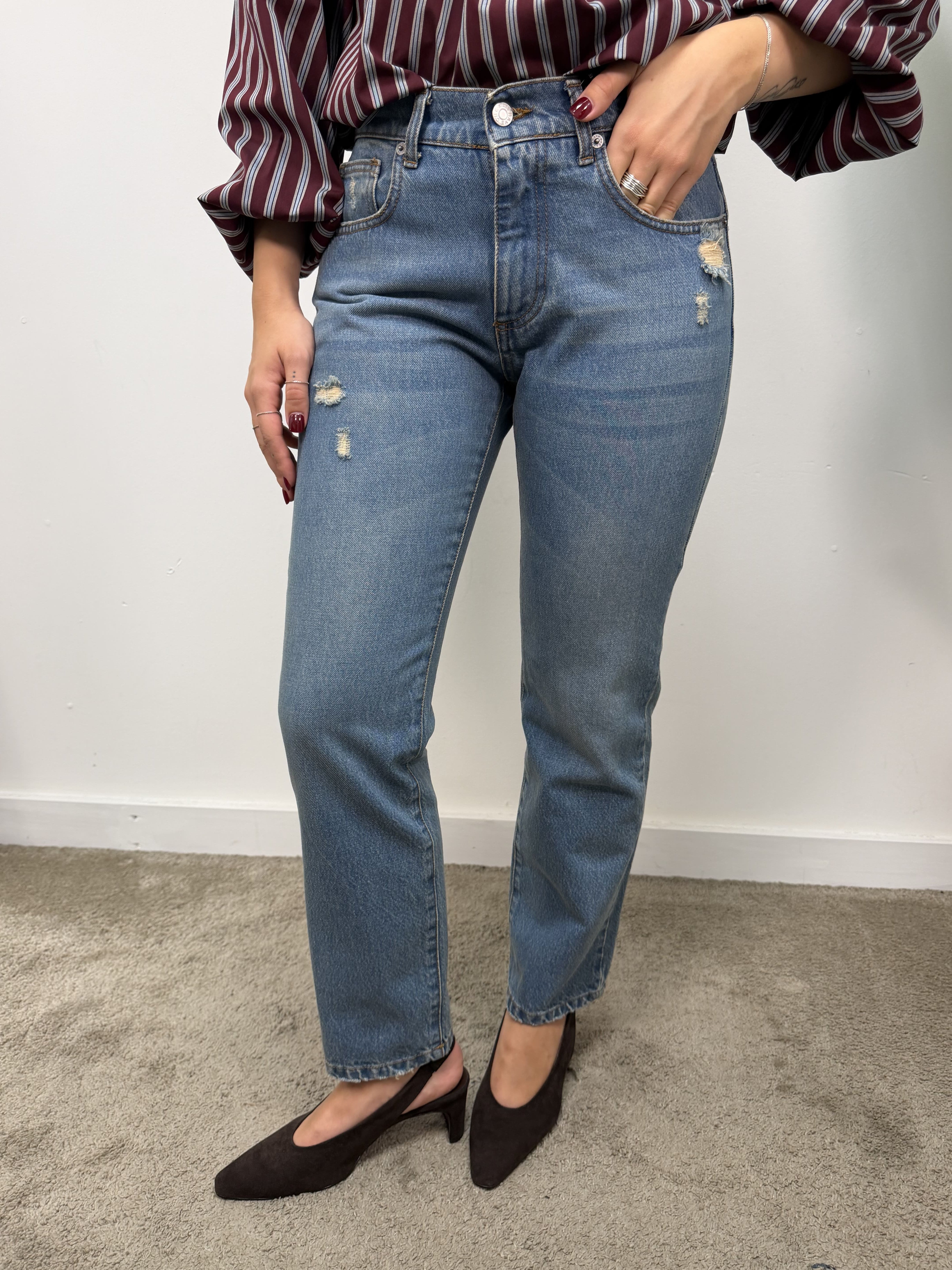 Jeans Lily sigaretta denim chiaro con rotture HaveOne