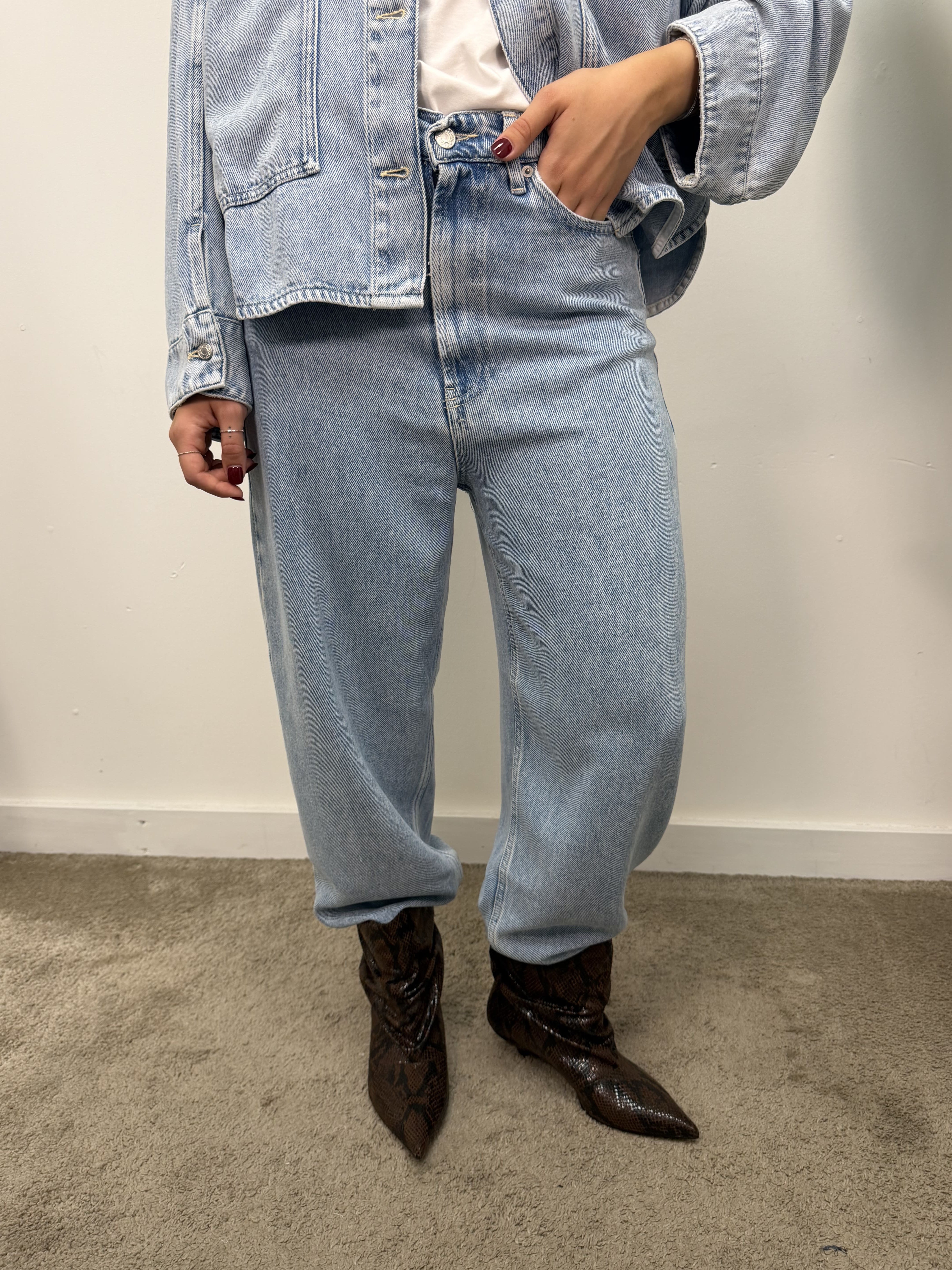 Jeans baggy Laila denim chiaro VICOLO