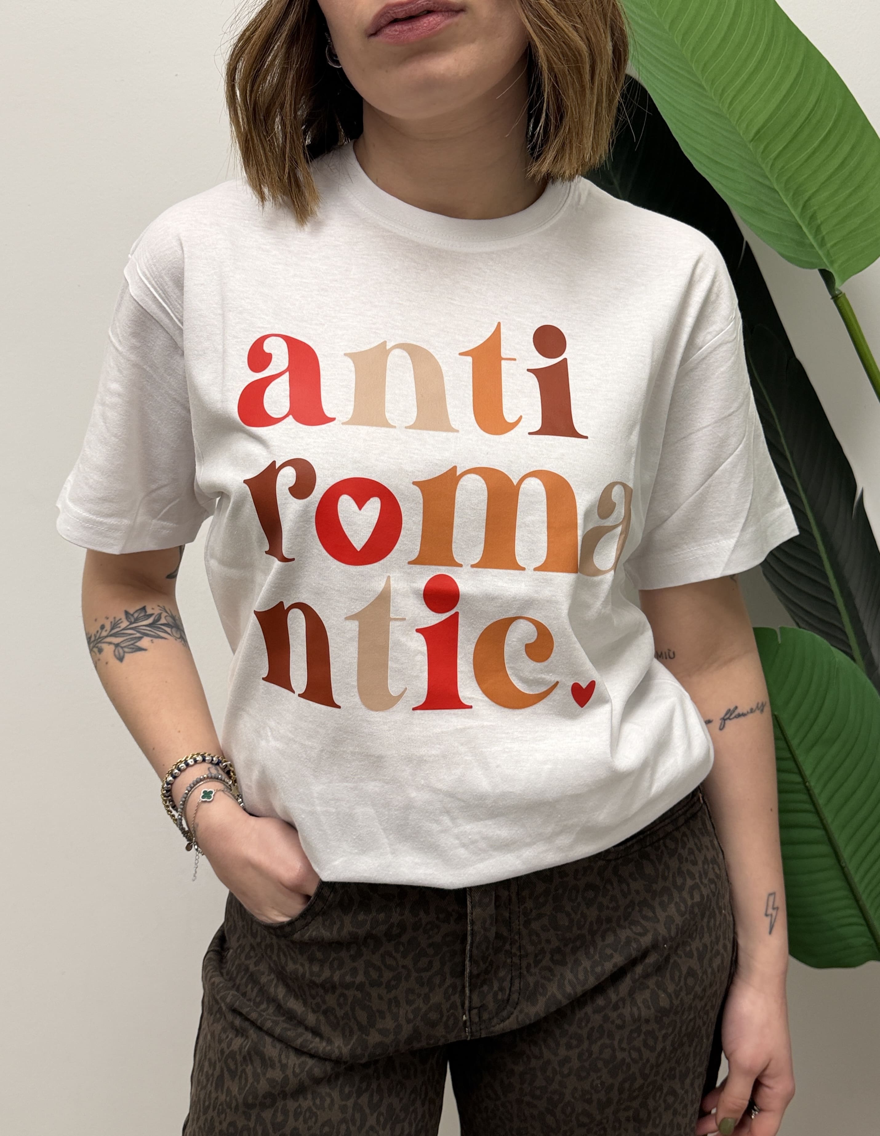 T-Shirt girocollo stampa Anti romantica Susy Mix