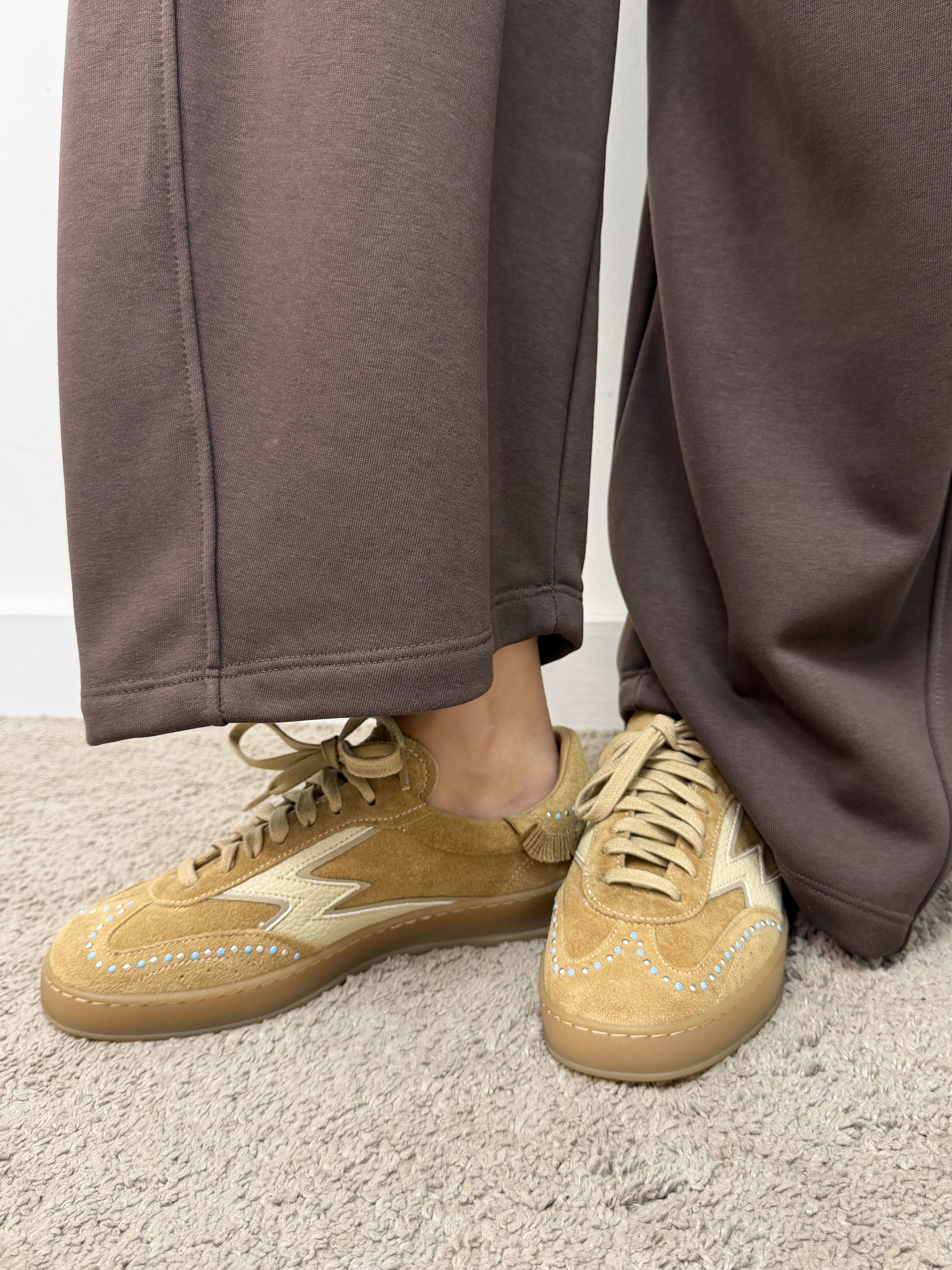 Sneakers Master Club con borchie e frange MoaConcept