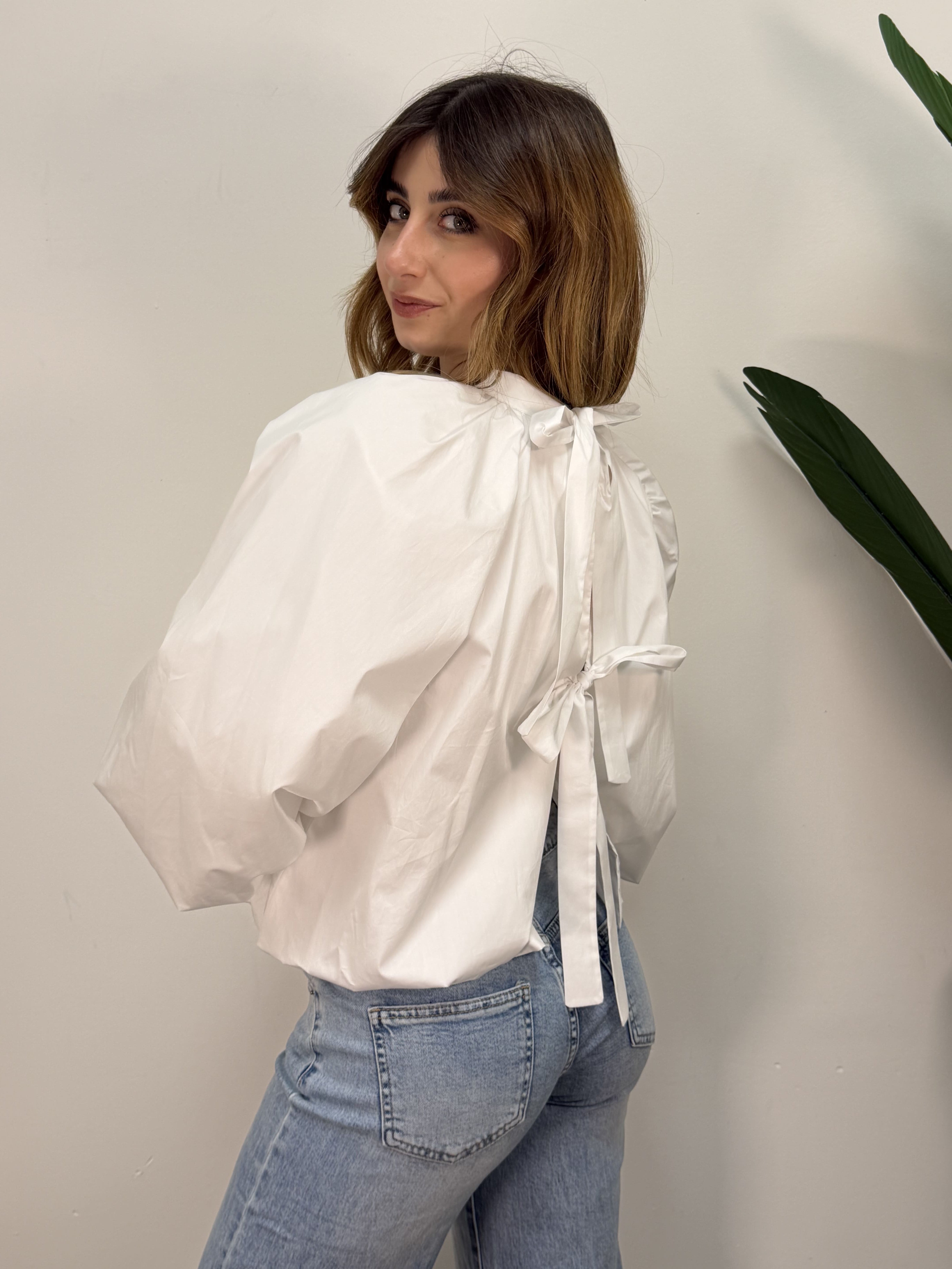 Blusa in popeline con fiocchi Tensione In