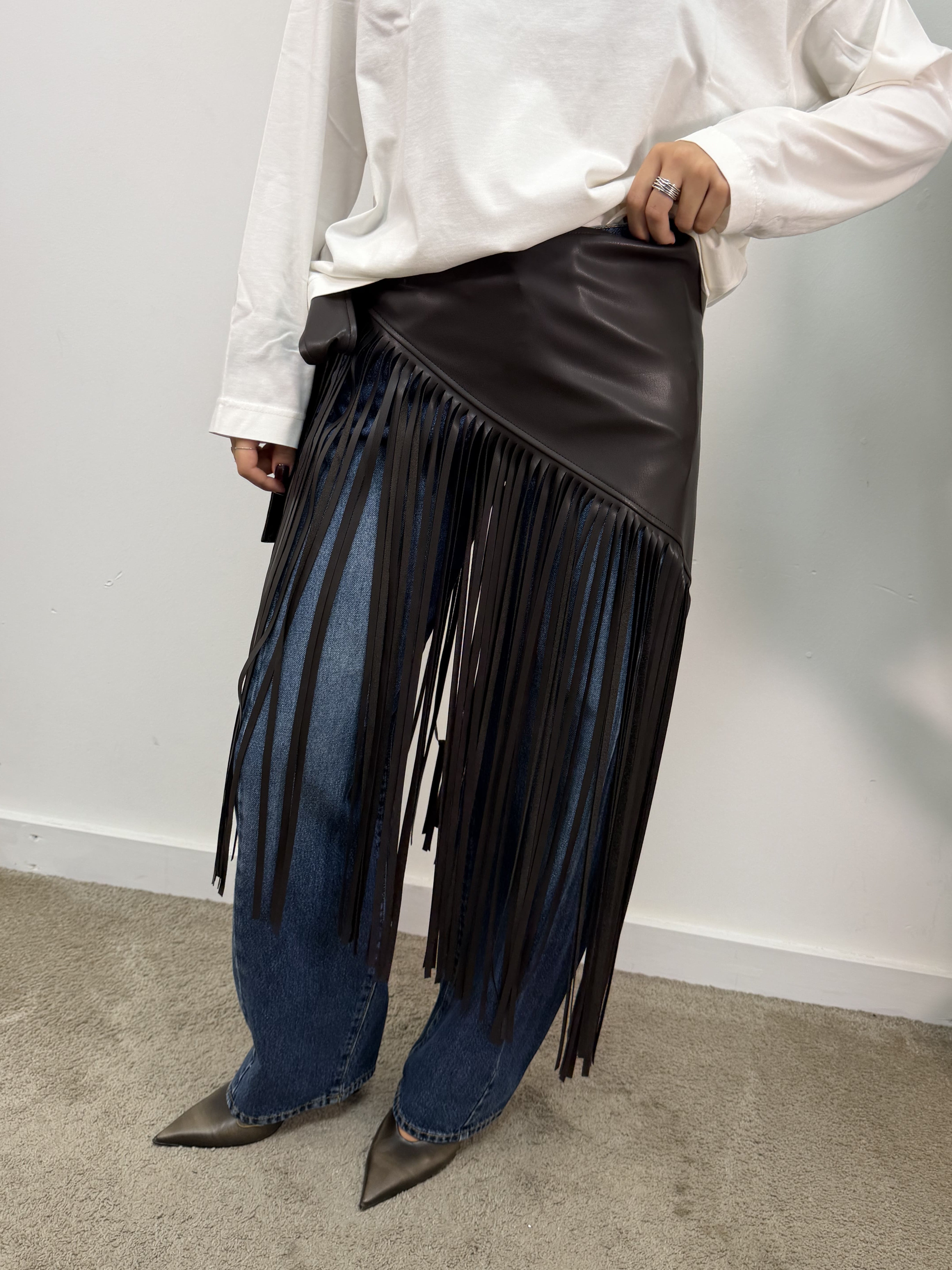 Cintura bandana in ecopelle con frange lunghe HaveOne