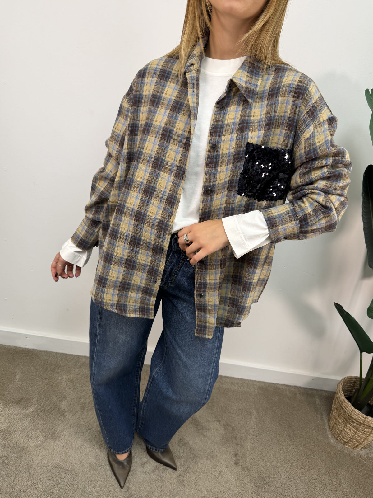 Camicia check flanella beige con taschino paillettes Tensione In
