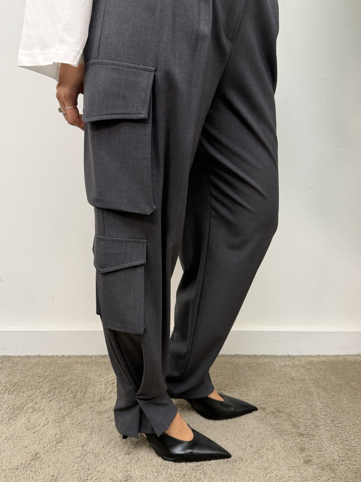 Pantalone cargo con bottone caviglia Dixie