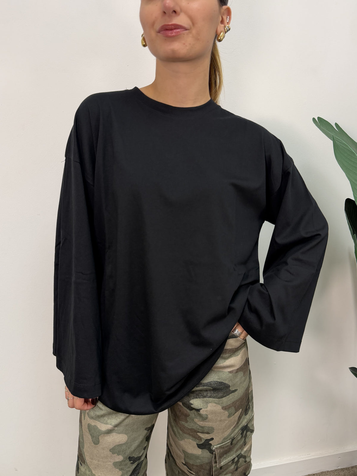 T-Shirt manica campana Vicolo