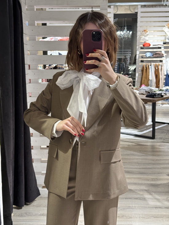 Completo giacca monopetto e pantalone gamba dritta Dixie