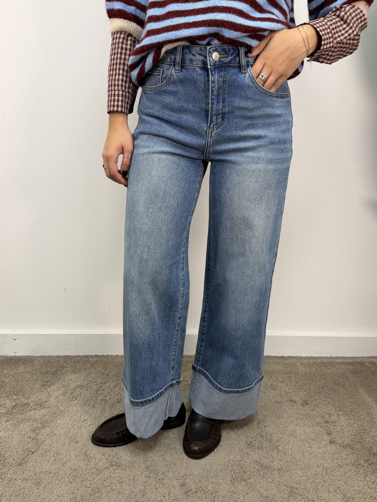 Jeans wide leg con maxi risvolto Amosa