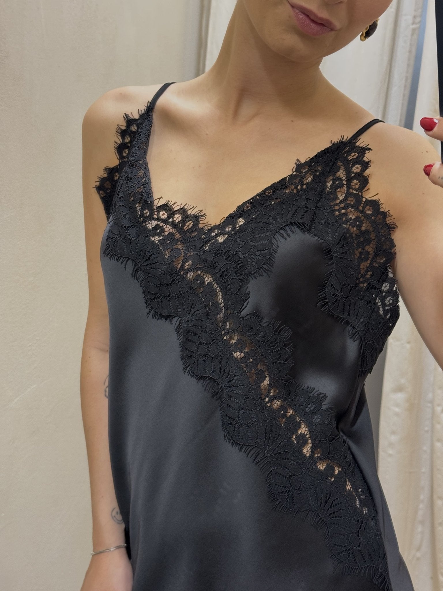 Abito asimmetrico in satin e pizzo HaveOne - GiuGiò | Shop online