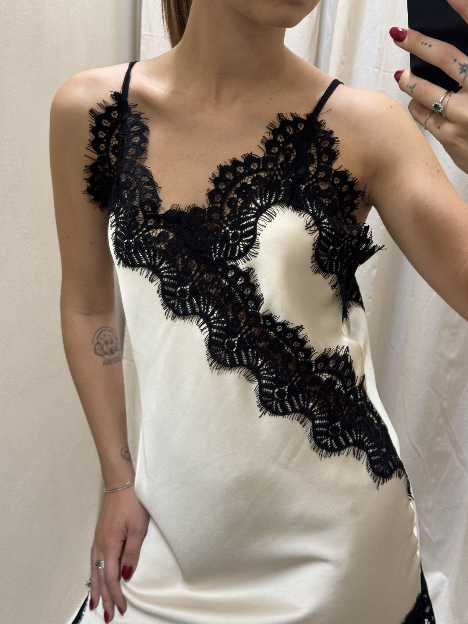 Abito asimmetrico in satin e pizzo HaveOne - GiuGiò | Shop online