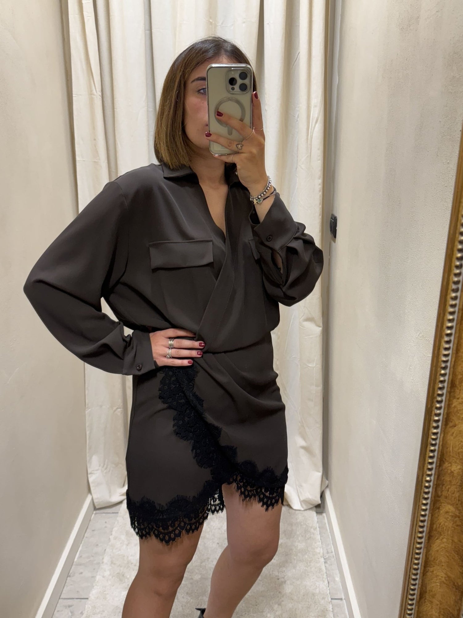 Abito corto con inserti in pizzo Tensione In - GiuGiò | Shop online