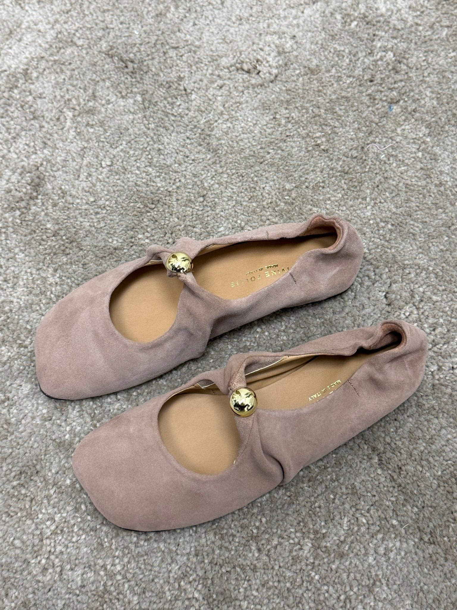 Ballerina in camoscio con dettaglio metallico Divine Follie - GiuGiò | Shop online