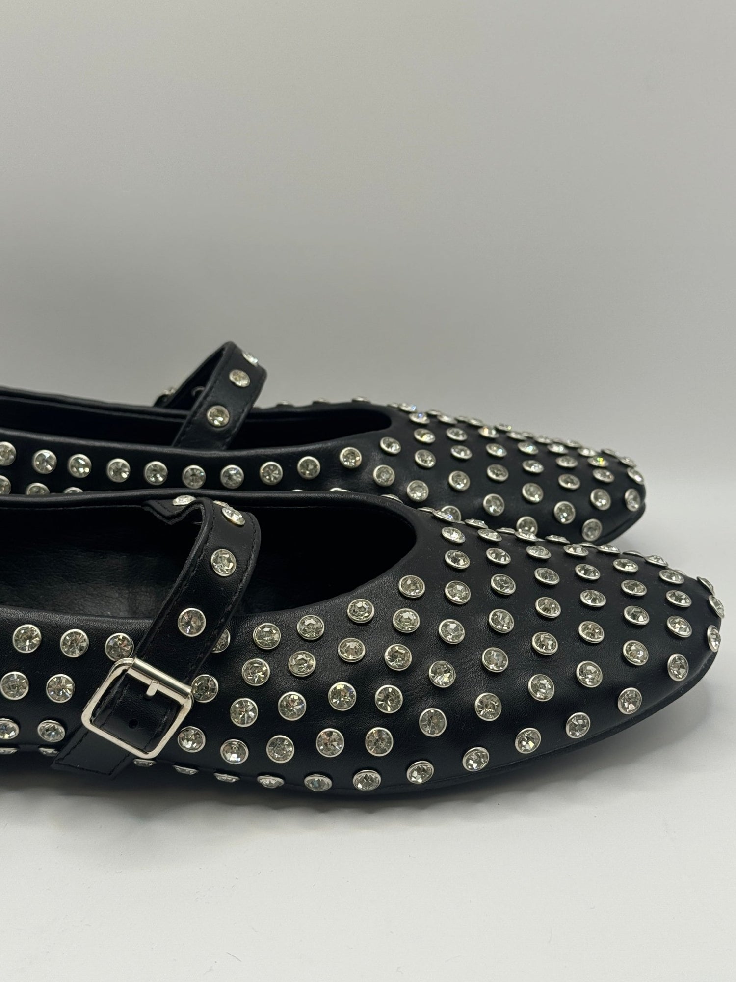 Ballerina in ecopelle e strass con cinturino Divine Follie - GiuGiò | Shop online