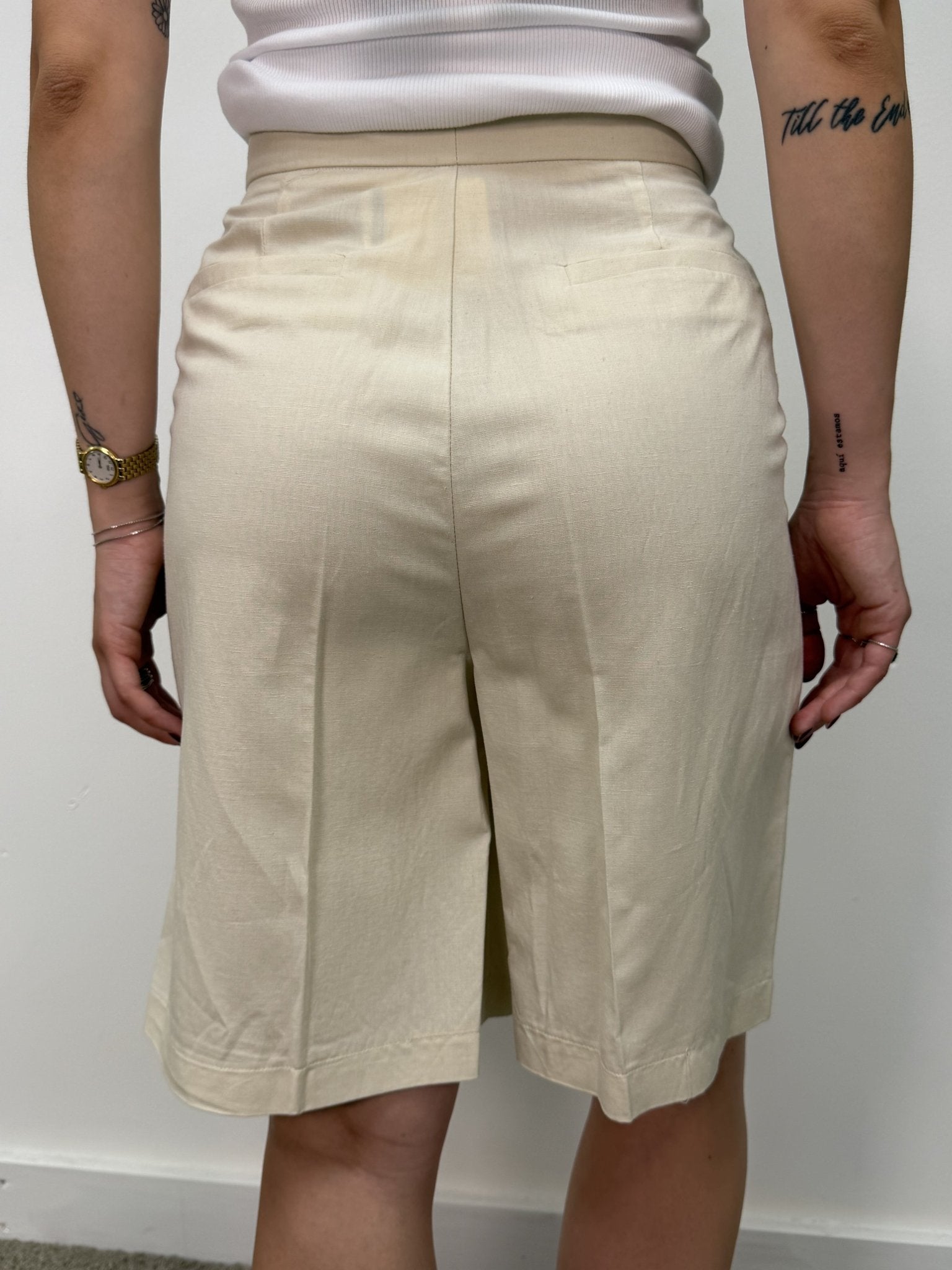 Bermuda con pinces in misto lino VICOLO - GiuGiò | Shop online