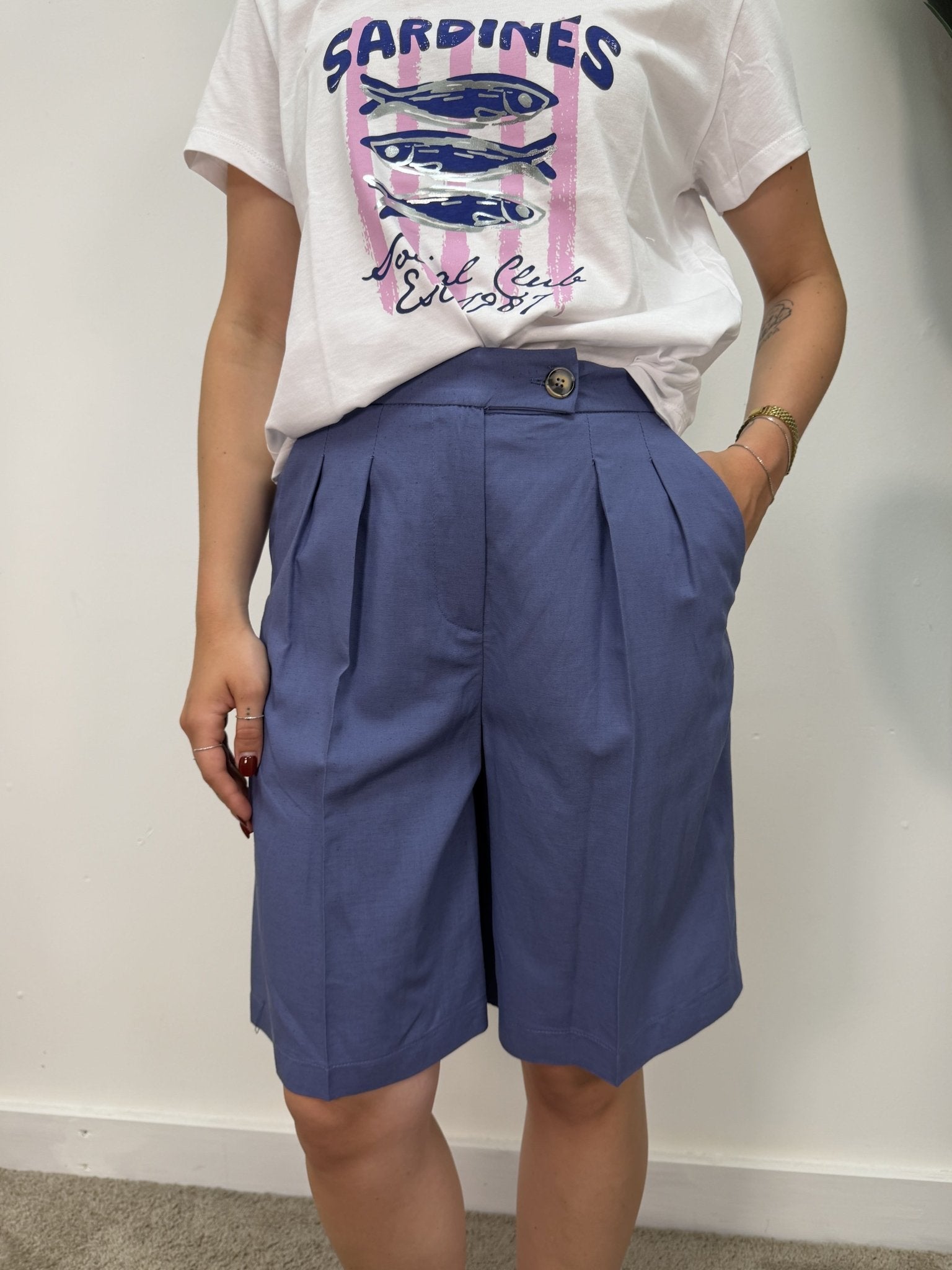 Bermuda con pinces in misto lino VICOLO - GiuGiò | Shop online
