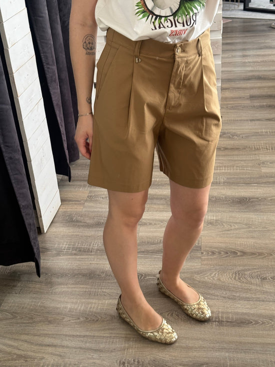 Bermuda con pinces piatte in tessuto tecnico Dixie - GiuGiò | Shop online